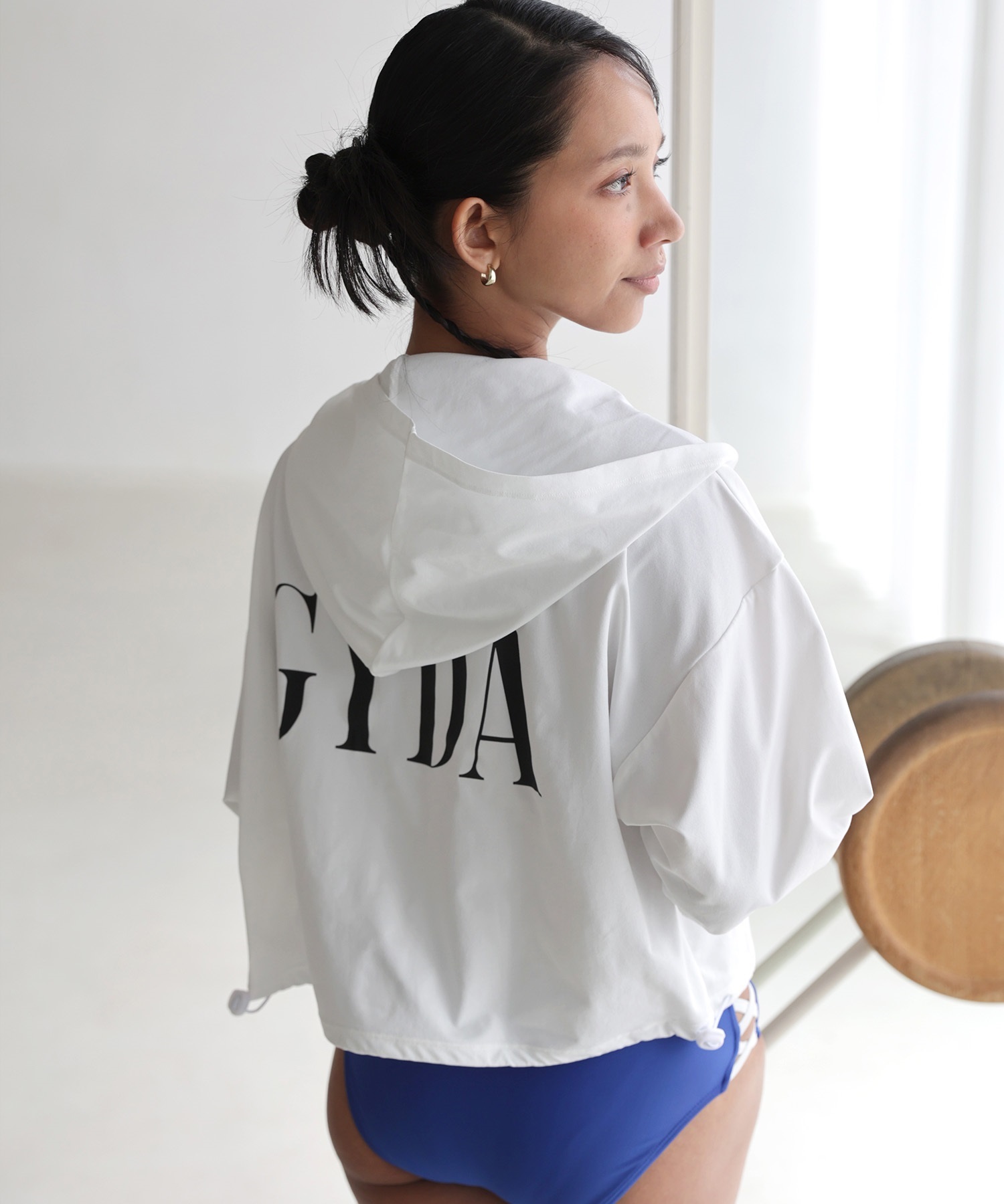 GYDA   FEMININEパーカー GYDA ジェイダ 水着 ラッシュガード ジップアップ パーカー レディース