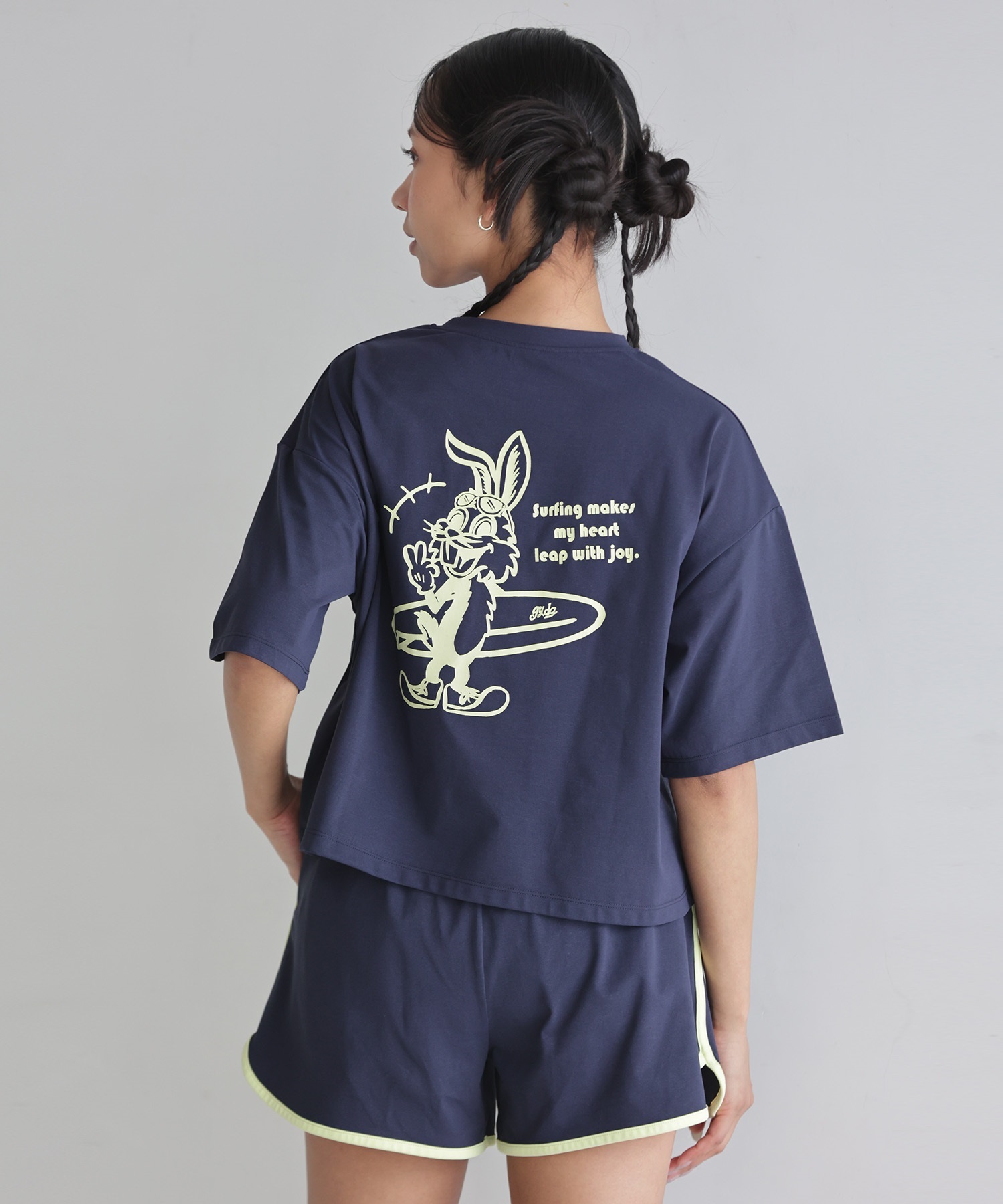 GYDA ジェイダ 水着 4点セット ビキニ レディース ラッシュTシャツ
