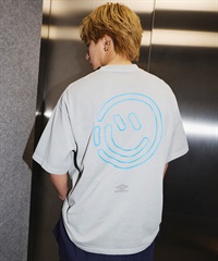 【予約商品 5月上旬より順次発送】UMBRO アンブロ × ALAN SHIRAHAMA 半袖 Tシャツ UM26SSAL-CS01(L.GRAY-M)