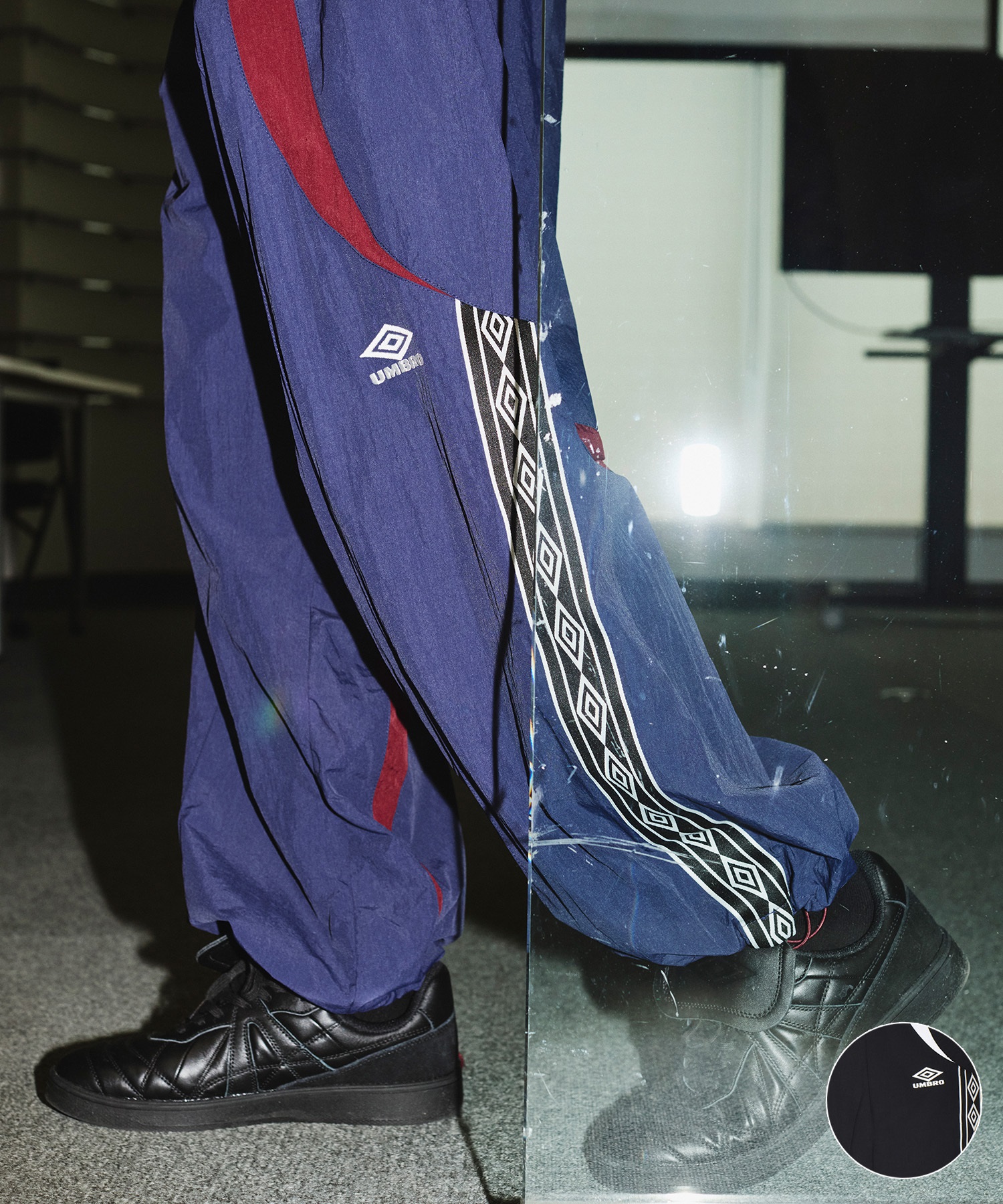 【予約商品 5月上旬より順次発送】UMBRO アンブロ × ALAN SHIRAHAMA トラックパンツ UM26SSAL-PT01(BLACK-M)