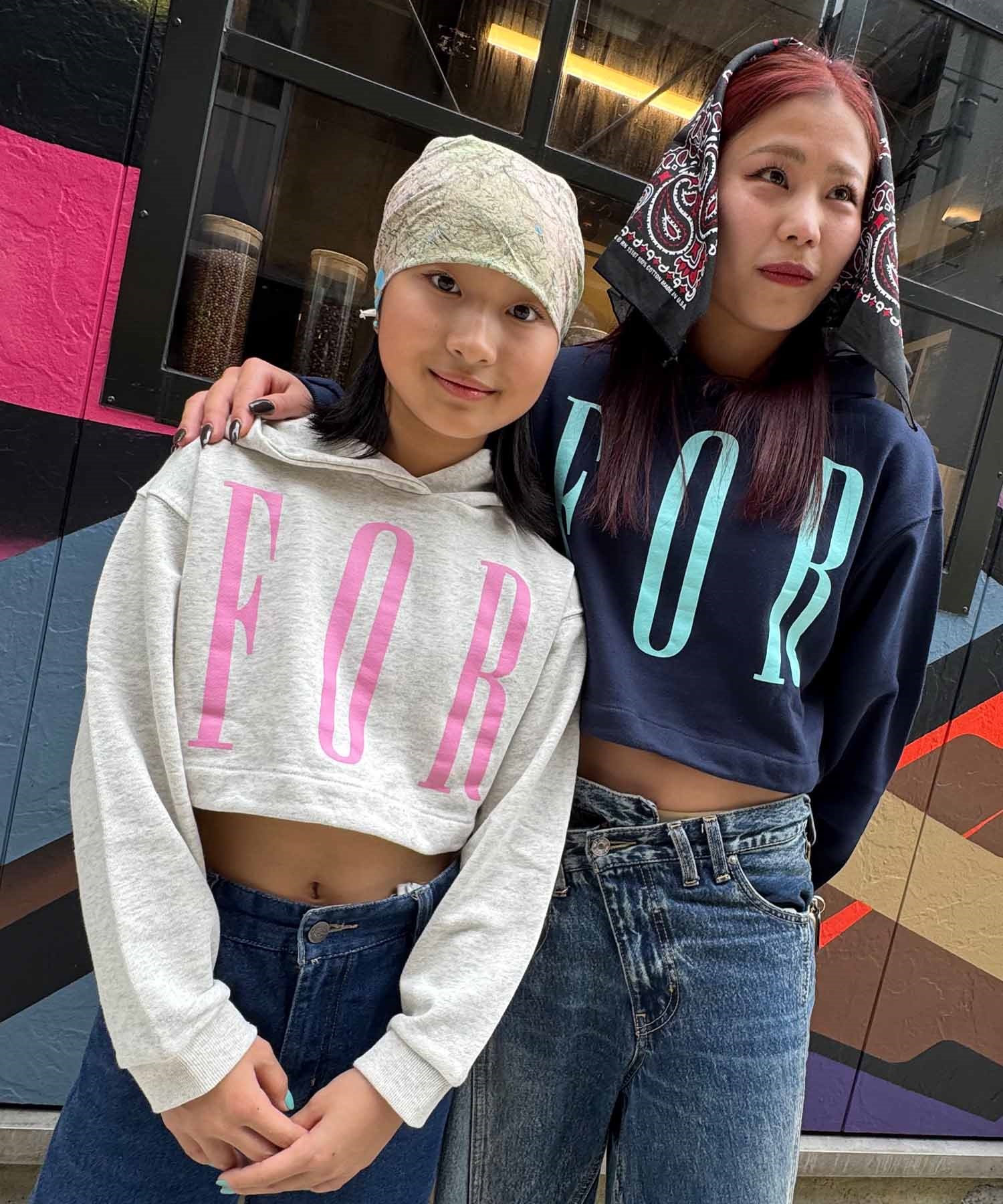 FORGET NEVER フォーゲットネバー プルオーバー パーカー フーディー キッズ 子供 クロップド丈 ショート丈 264OO3PK173FN(GRY-130cm)