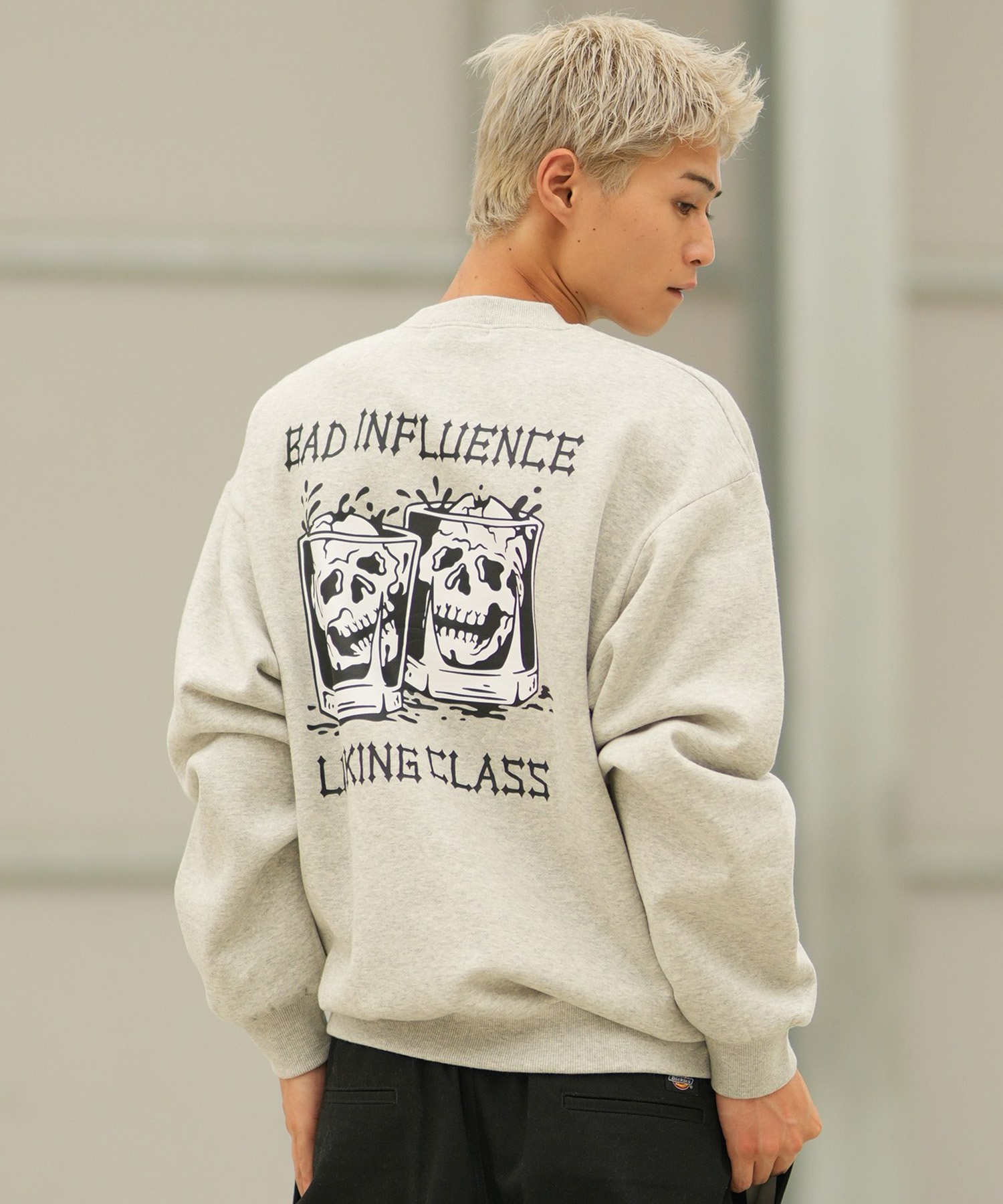 LURKING CLASS ラーキングクラス トレーナー スウェット メンズ バック