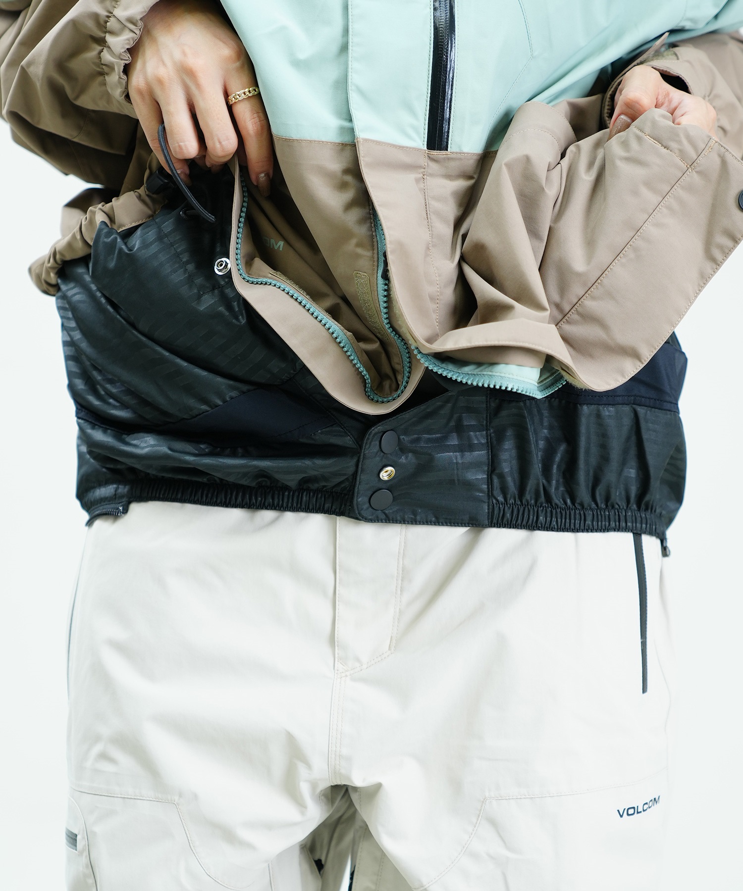 VOLCOM ボルコム スノーボード ウェア ジャケット ユニセックス