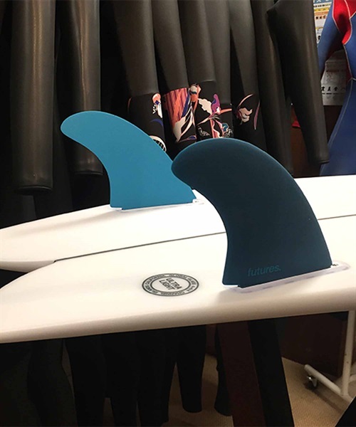 FUTURES フューチャー FIBER GRASS TWIN/KEEL EN ファイバーグラス 