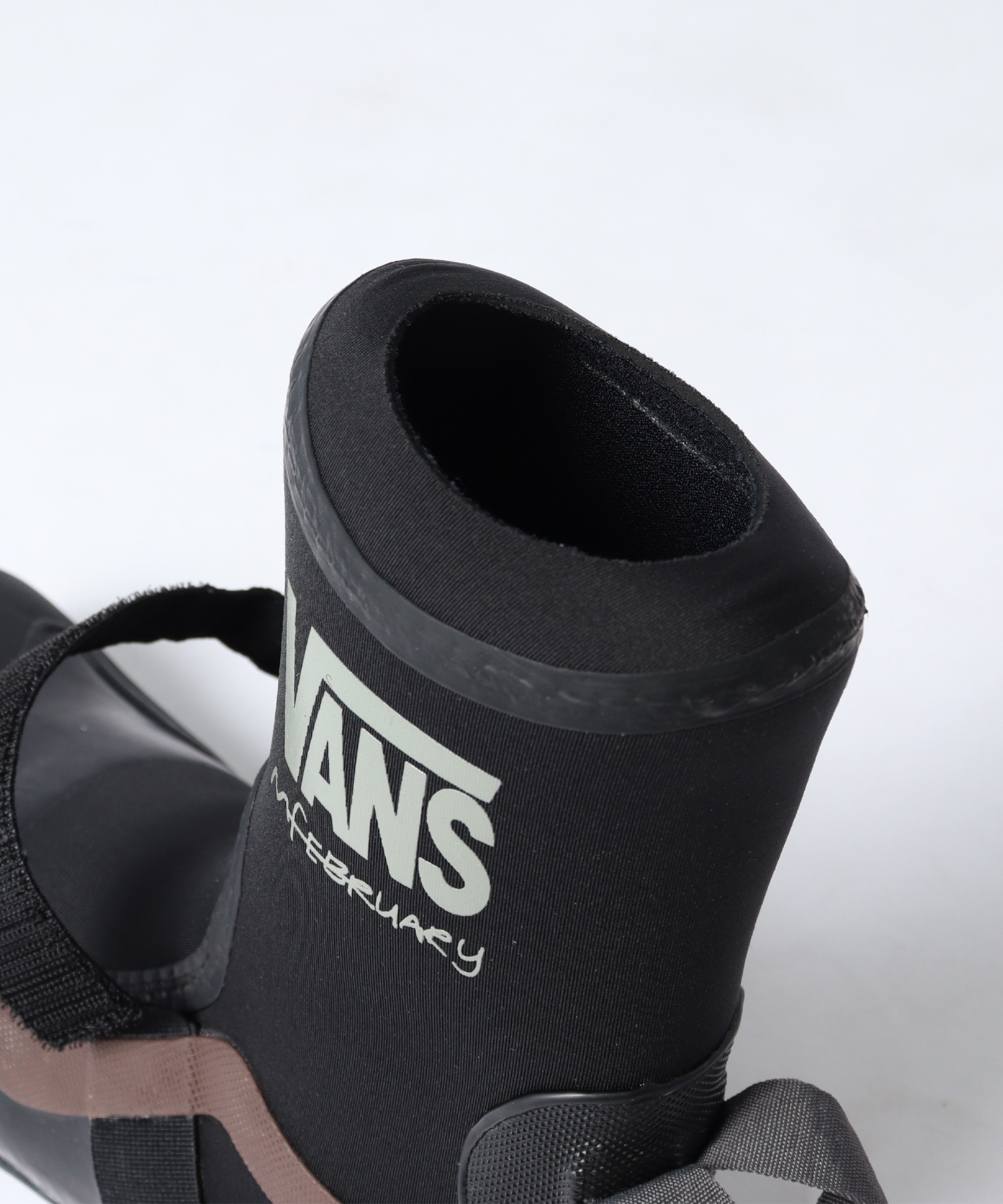 VANS バンズ SURF BOOT 2 HI 3mm マイケル・フェブラリー サーフブーツ ウィンター サーフィン ムラサキスポーツ(BLK-26cm)