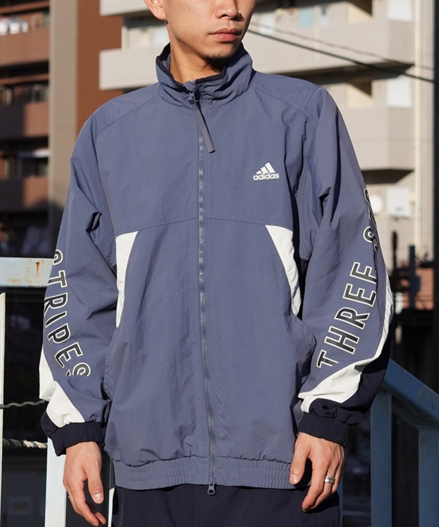 《美品》 アディダス adidas☆トレンド トラックジャケット M ブラック