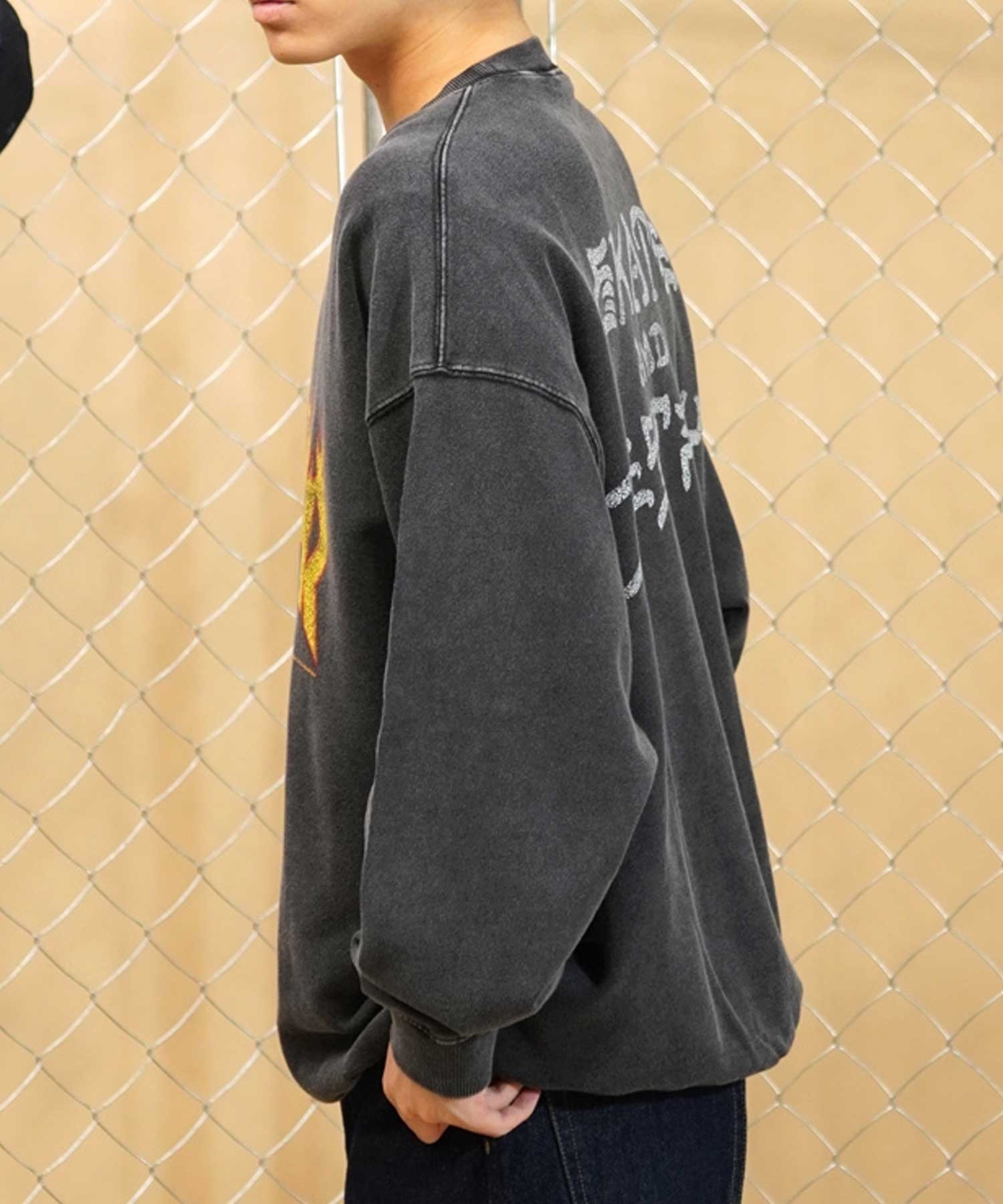 【ムラサキスポーツ別注】THRASHER/スラッシャー パウダーブリーチ加工 カスレプリント ビッグシルエット 古着風テイスト THM-24ASCS01(BLK-3-M)