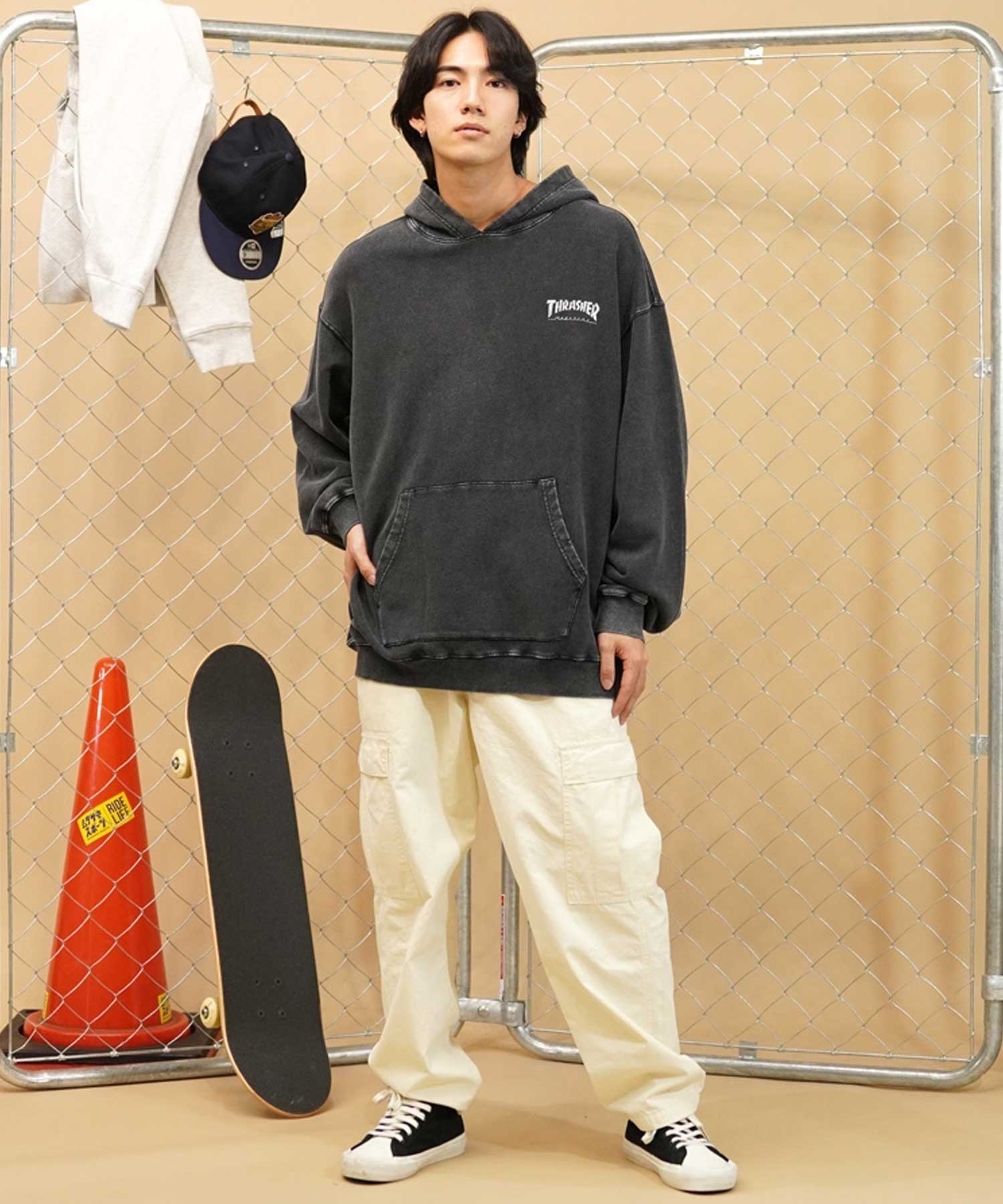ムラサキスポーツ別注】THRASHER/スラッシャー パウダーブリーチ加工 