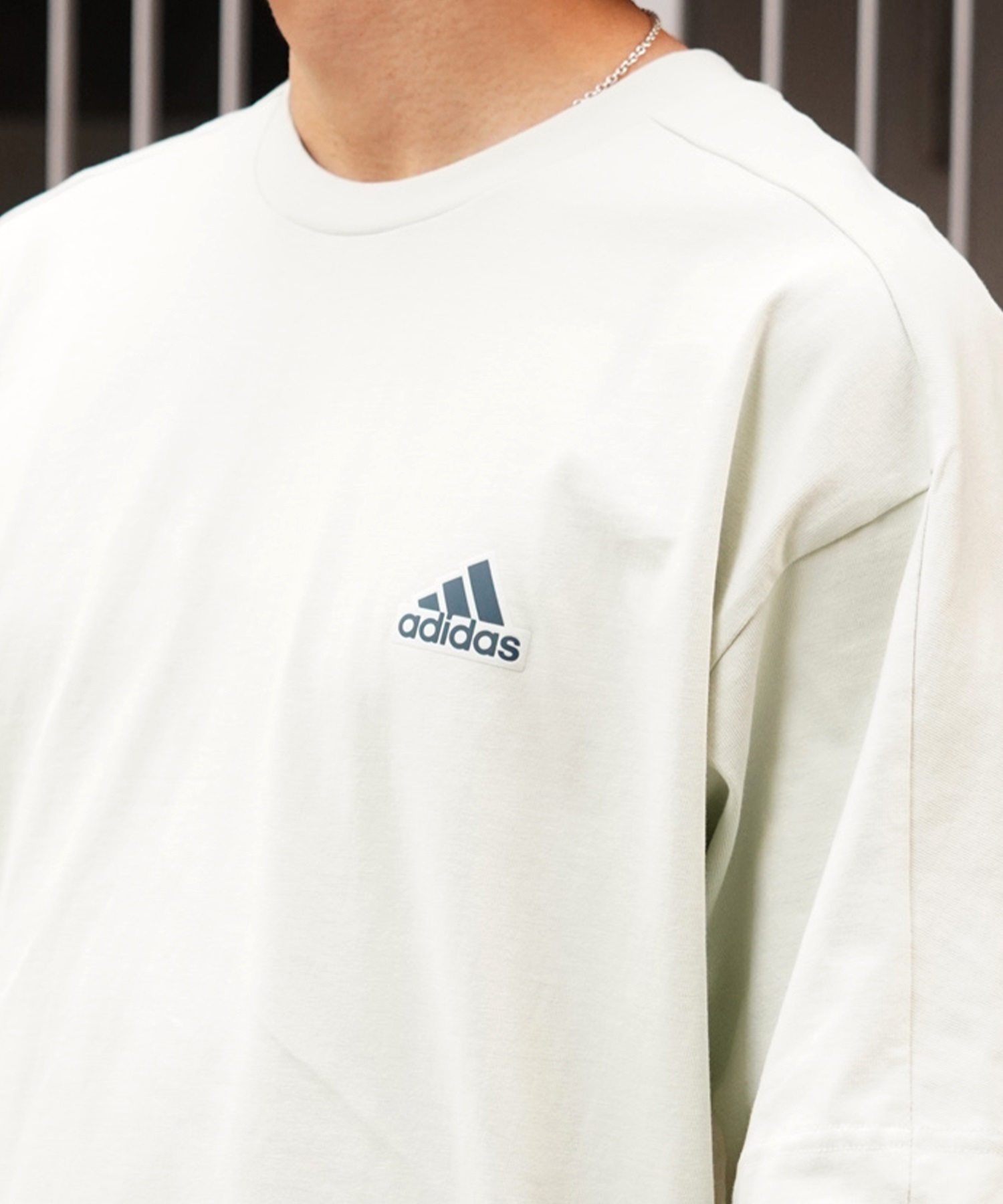 adidas アディダス メンズ 半袖 Tシャツ ワンポイントロゴ バックプリント オーバーサイズ JSY30(BK/WT-M)