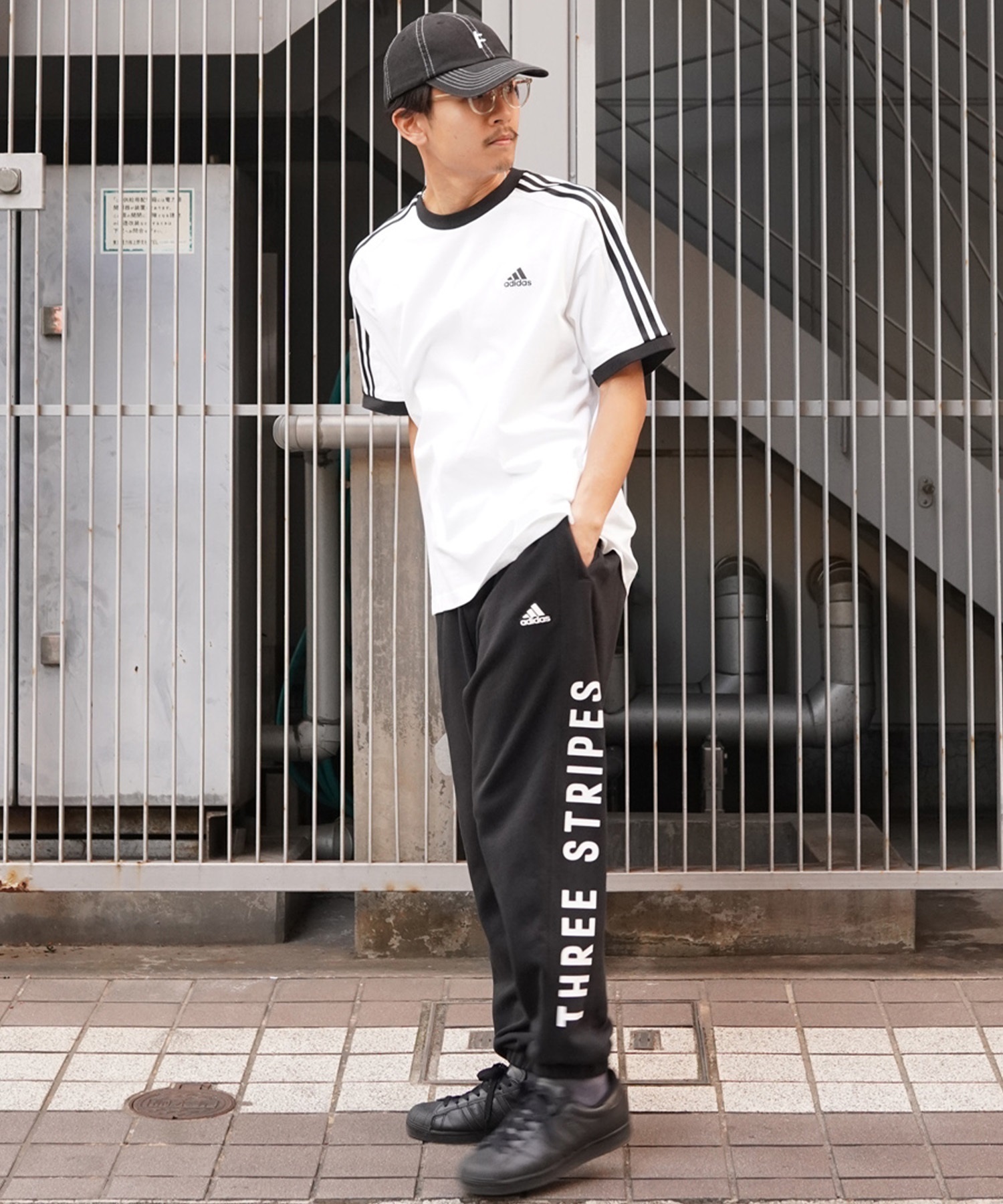 adidas アディダス メンズ 半袖 Tシャツ 3ST スリーストライプス ルーズフィット JUH48(BK/WT-M)