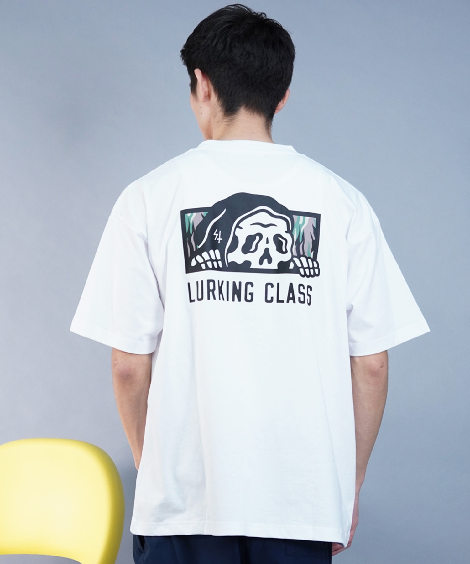 【 ムラサキスポーツ限定】LURKING CLASS ラーキングクラス メンズ 半袖 Tシャツ バックプリント カモ柄 ST24STM14(WHITE-M)