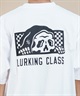 【 ムラサキスポーツ限定】LURKING CLASS ラーキングクラス メンズ 半袖 Tシャツ バックプリント チェッカーフラッグ ST24STM16(BLACK-M)