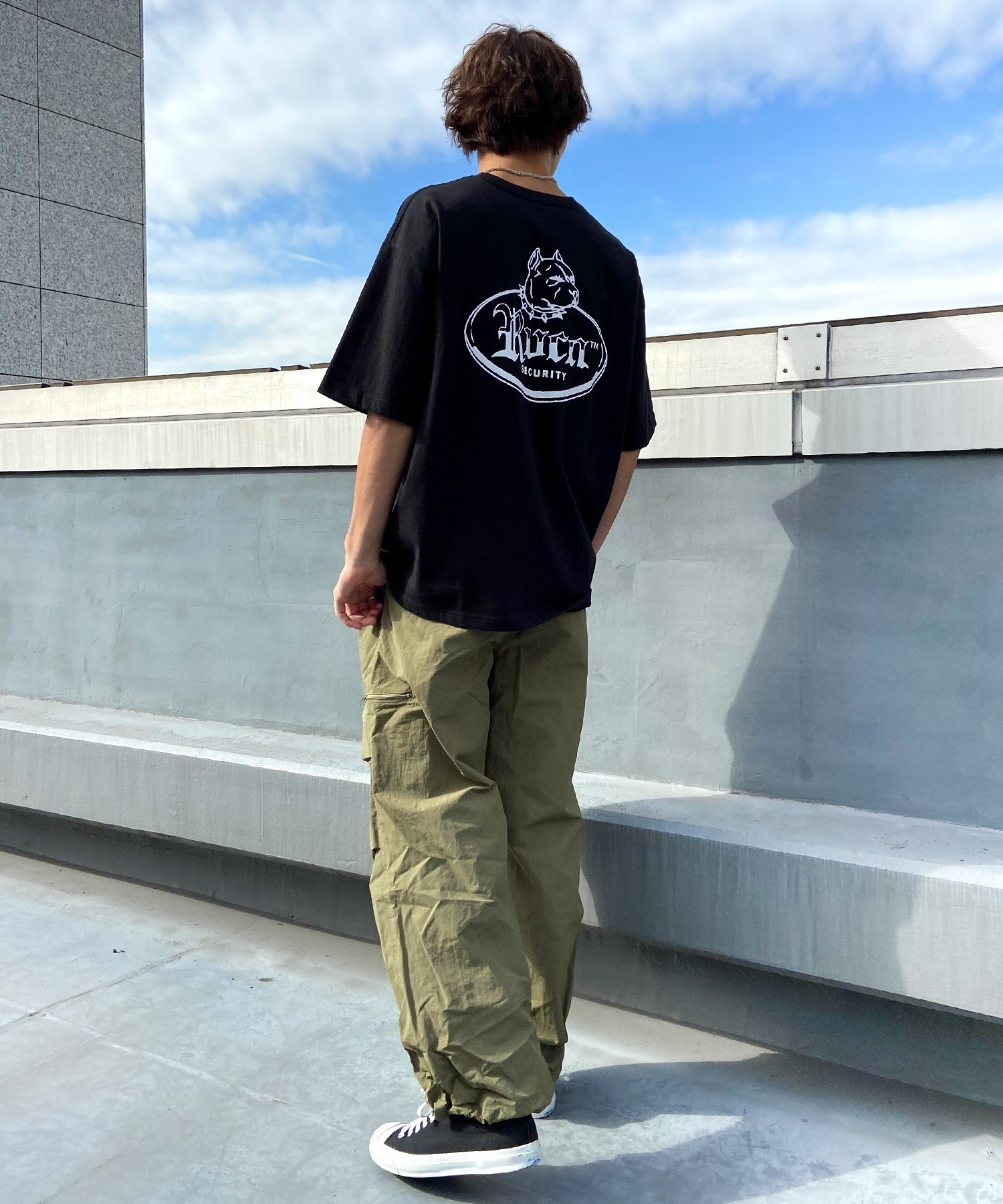 【クーポン対象】RVCA ルーカ メンズ 半袖 Tシャツ ポケT ポケット バックプリント オーバーサイズ 犬モチーフ ドッグ BE041-228(WHT-S)