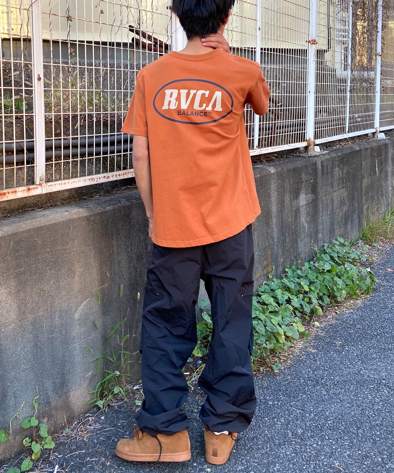 【クーポン対象】RVCA ルーカ メンズ 半袖 Tシャツ バックプリント コットン クルーネック BE041-233(CNJ0-S)