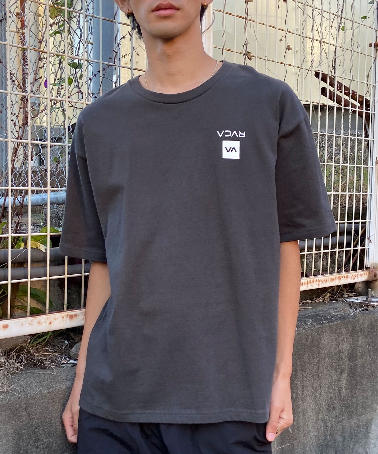 【クーポン対象】RVCA ルーカ UP STATE TEE メンズ 半袖 Tシャツ オーバーサイズ ボックスロゴ バックプリントT BE041-234(WHT-S)