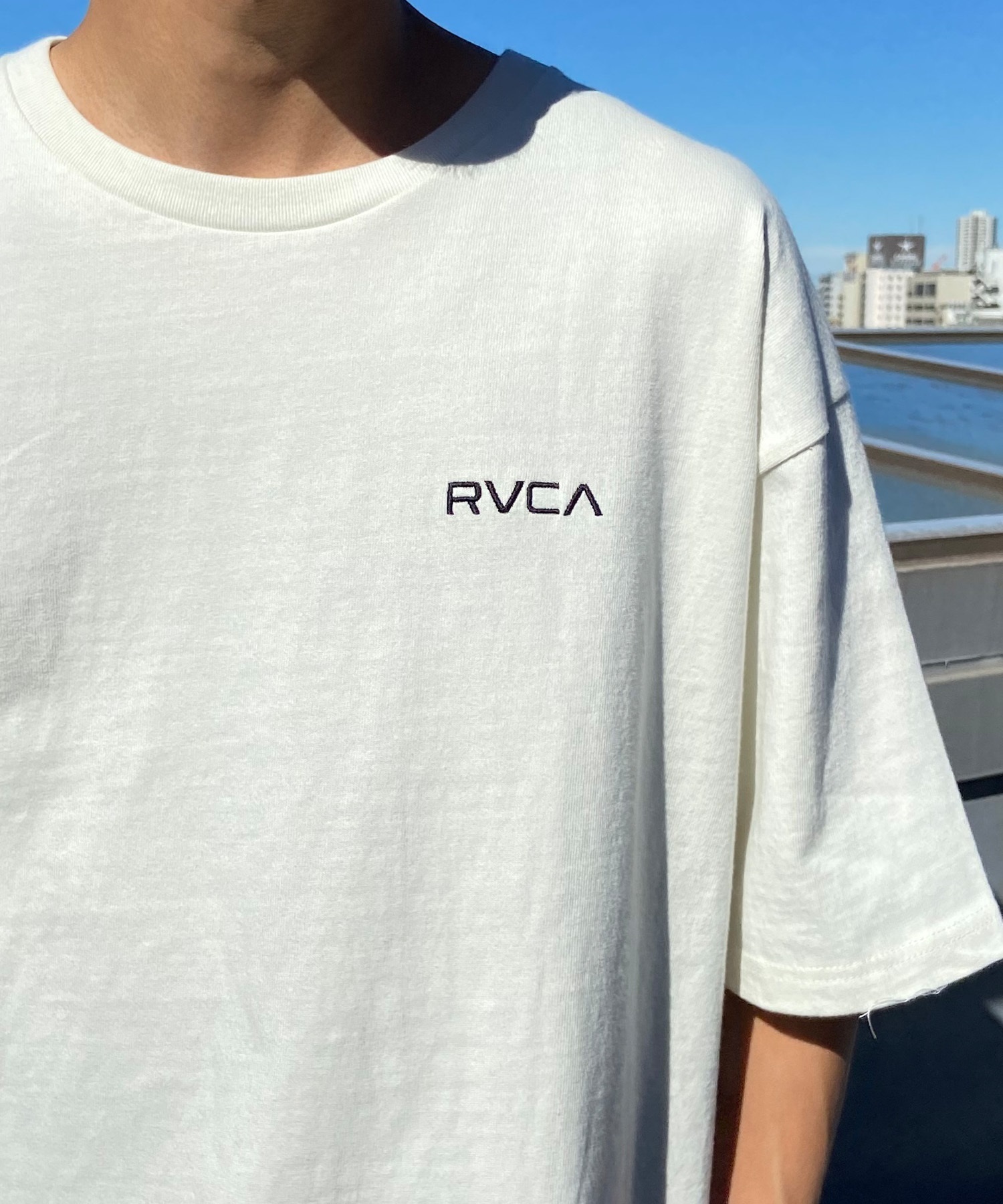 【クーポン対象】RVCA ルーカ メンズ 半袖 Tシャツ バックプリント ロゴ オーバーサイズ BE041-238(ANW-S)