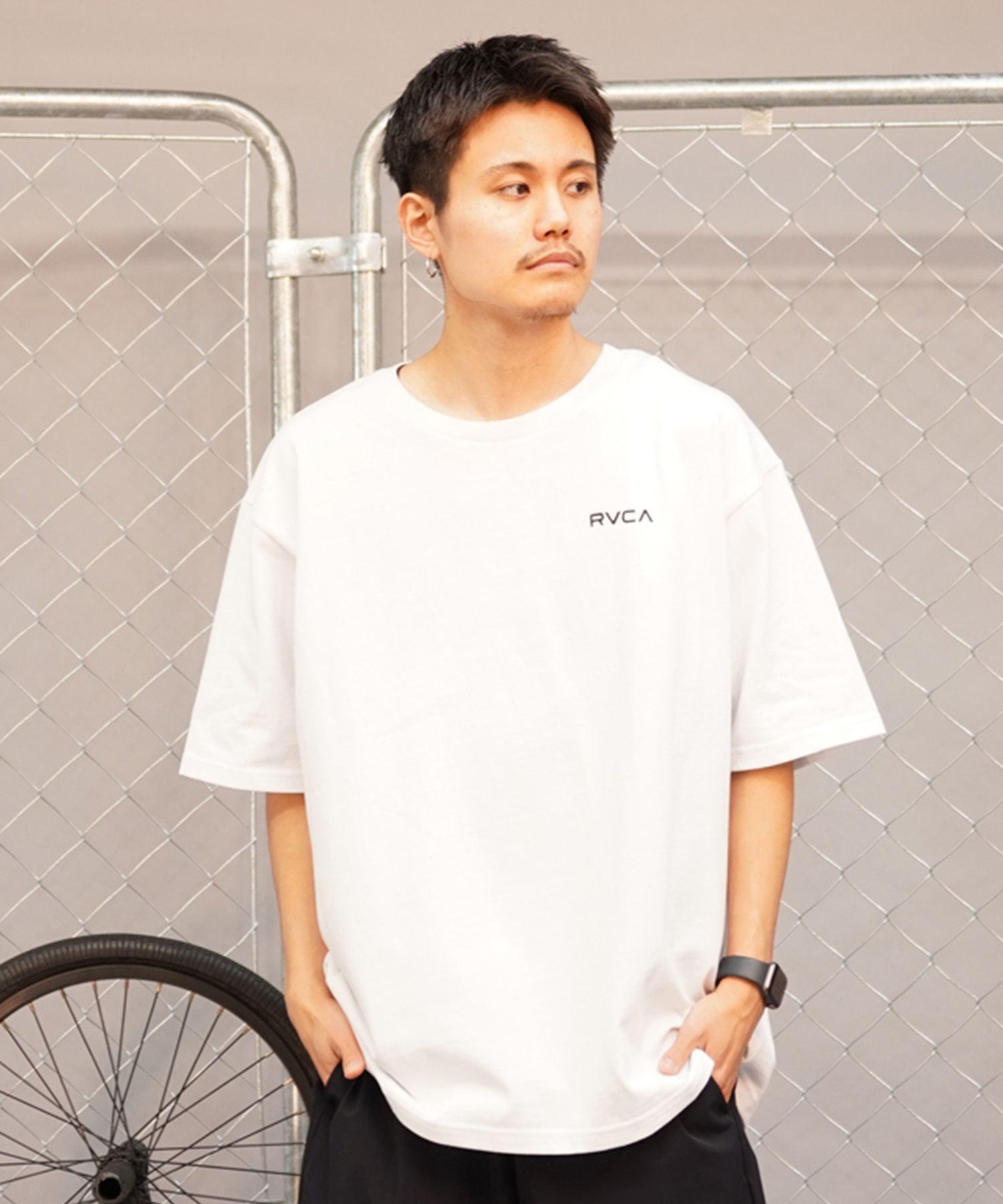 RVCA ルーカ BANDANA BOX ST メンズ 半袖 Tシャツ バックプリント バンダナ柄 ペイズリー柄 BE041-P21(BLK-S)