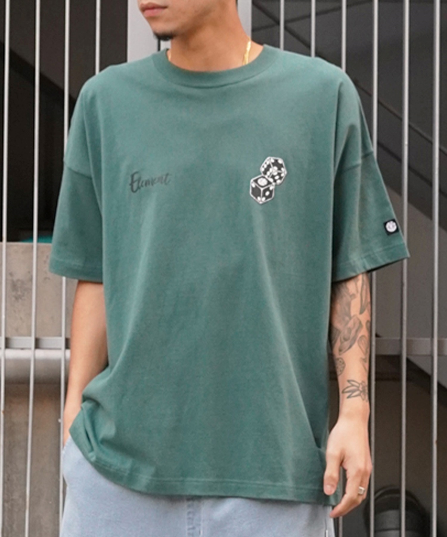 ELEMENT エレメント メンズ 半袖 Tシャツ オーバーサイズ ダイスロゴ バックプリント サイコロモチーフ ヴィンテージ風 かすれプリント BE021-252(GRN-M)