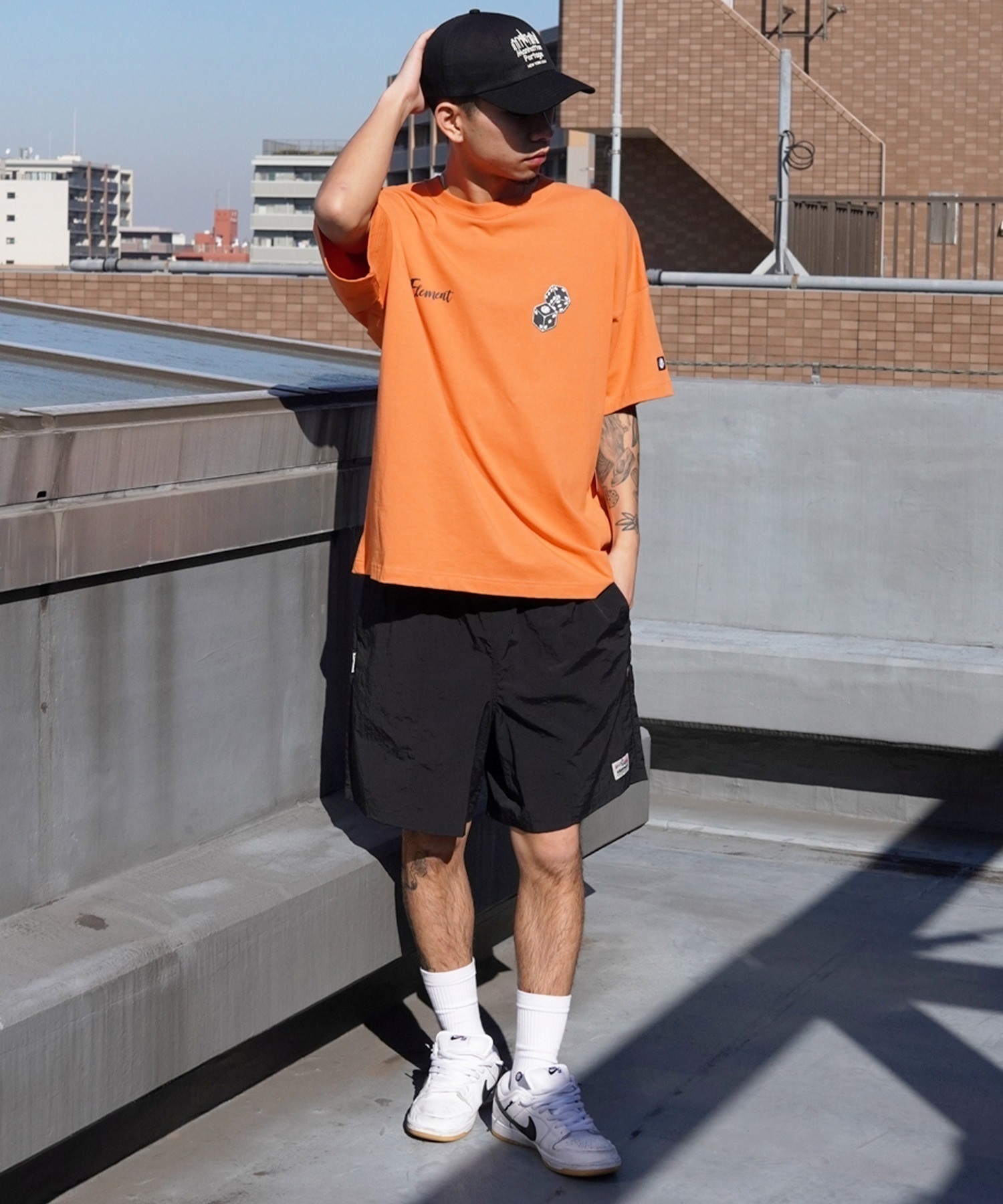 ELEMENT エレメント メンズ 半袖 Tシャツ オーバーサイズ ダイスロゴ バックプリント サイコロモチーフ ヴィンテージ風 かすれプリント BE021-252(GRN-M)