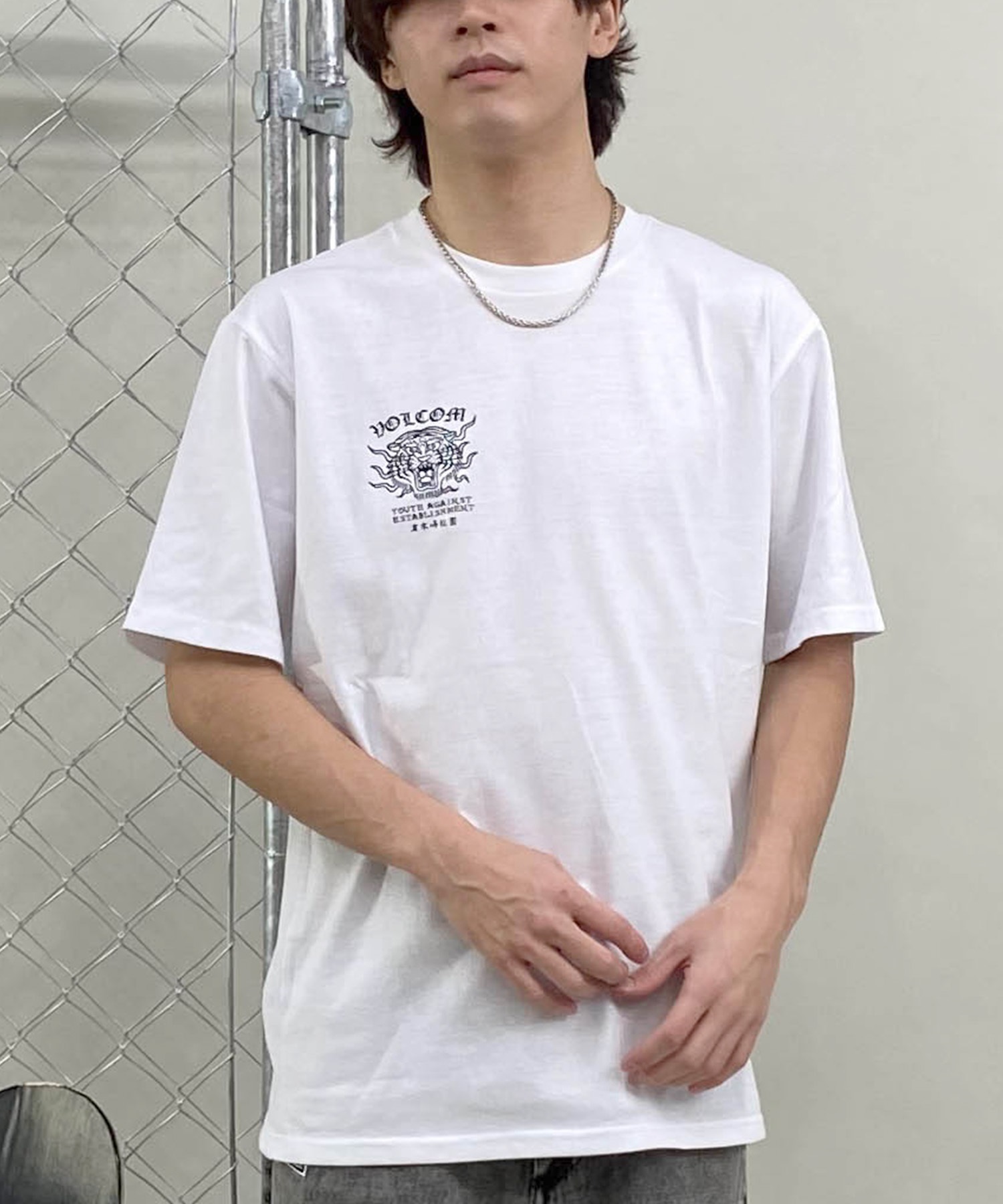 VOLCOM ボルコム メンズ 半袖 Tシャツ バックプリント ヘビーウェイト タイガー 虎 モチーフ AF312400(ORG-M)