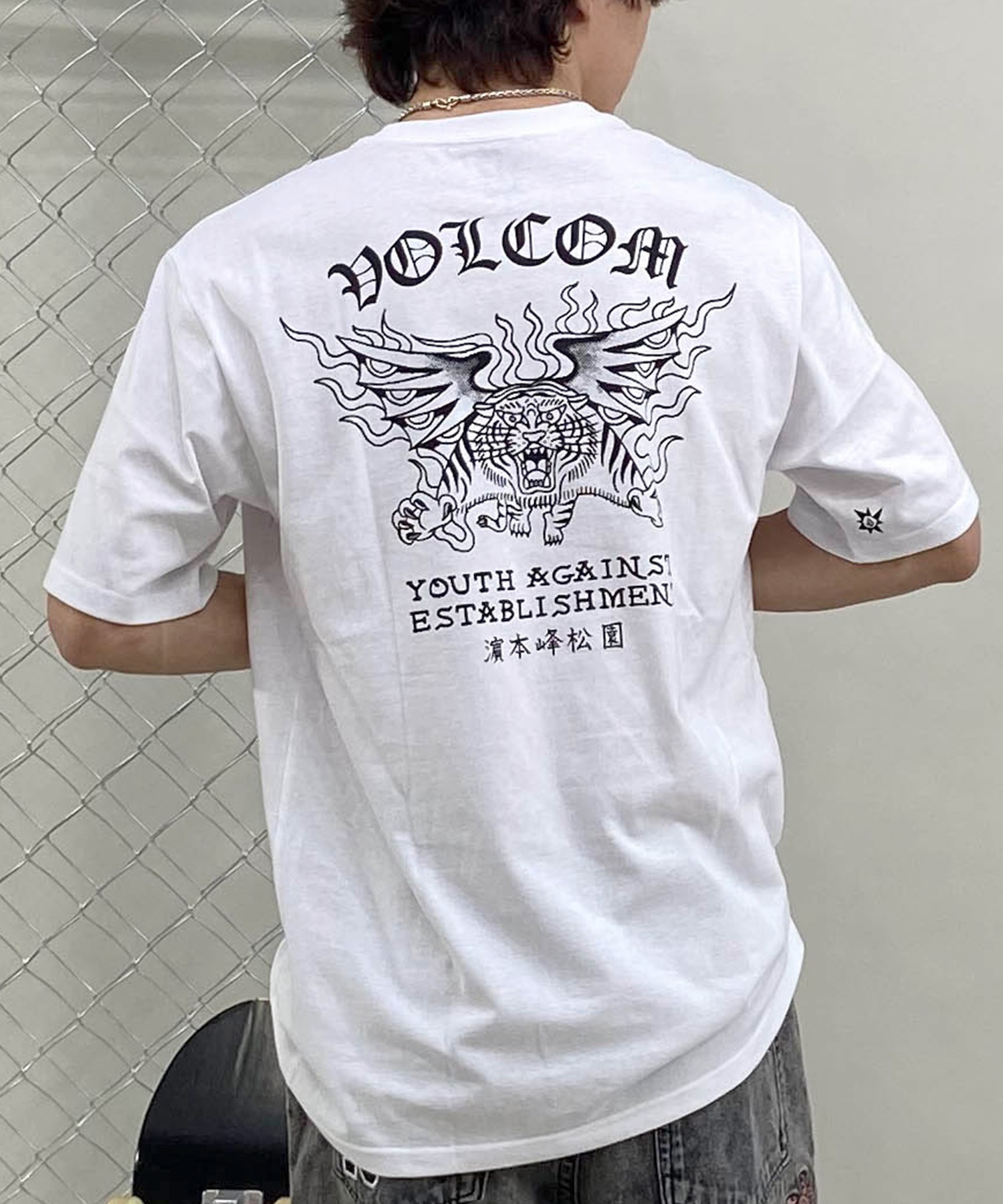 VOLCOM ボルコム メンズ 半袖 Tシャツ バックプリント ヘビーウェイト タイガー 虎 モチーフ AF312400(CMT-M)