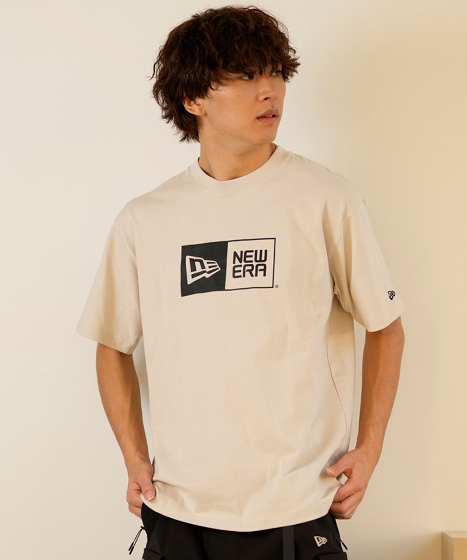 【韓国】ニューエラ■新作*BOX LOGO SHORT SLEEVES T-SHIRTS New Era Kids BoxLogo Short Sleeve T-Shirt Black M Length