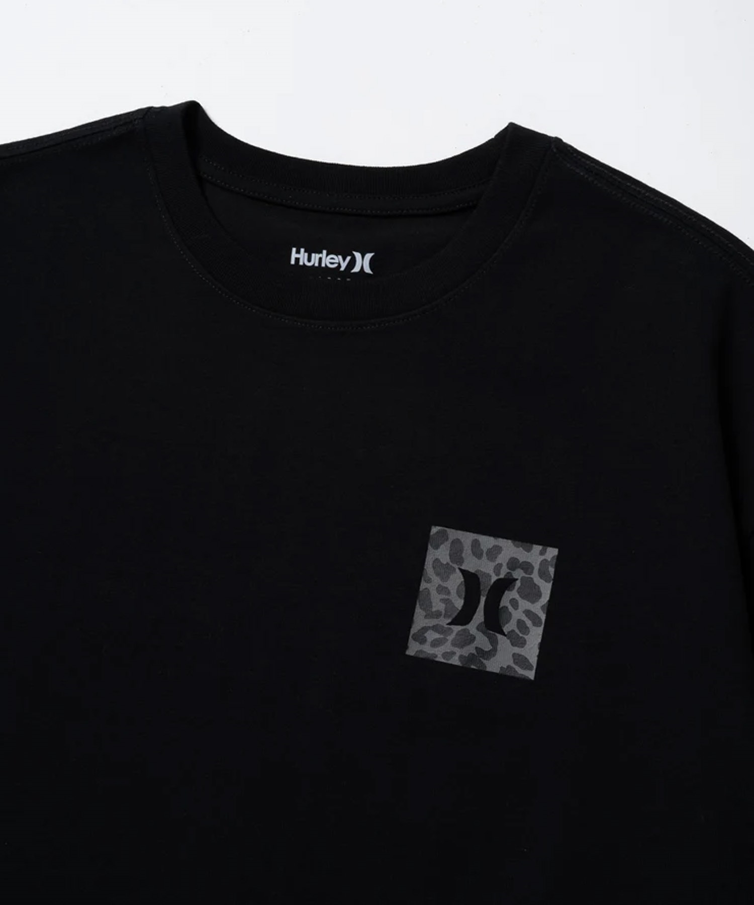 Hurley ハーレー メンズ 半袖 Tシャツ オーバーサイズ レオパード柄 ビッグロゴ バックプリント MSS2411023(WHT-S)