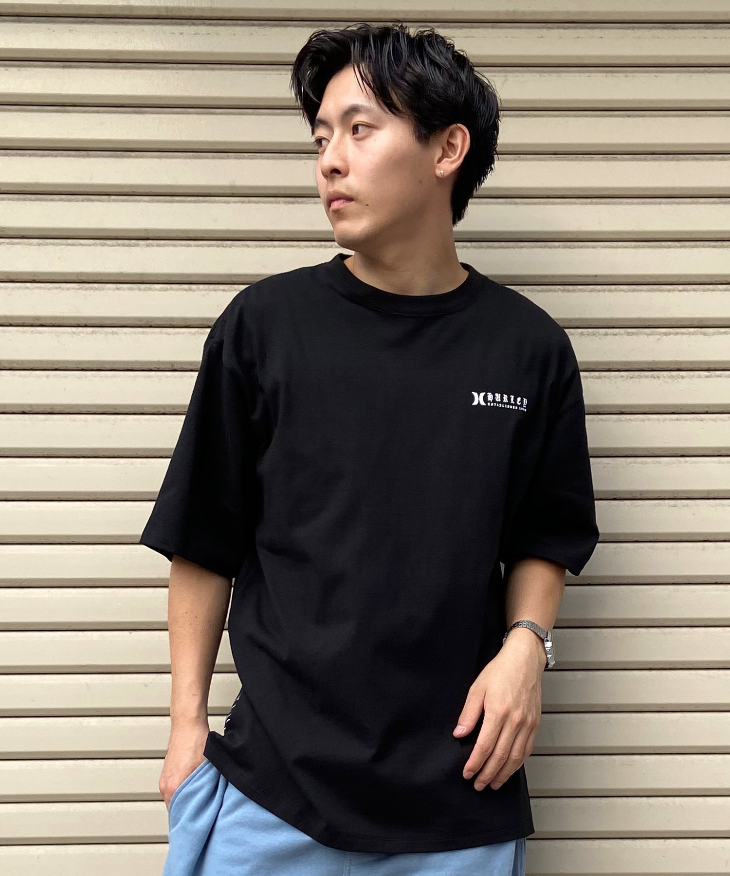 Hurley ハーレー メンズ 半袖 Tシャツ オーバーサイズ オールドイングリッシュ ロゴ バックプリント MSS2411024(BLK-M)