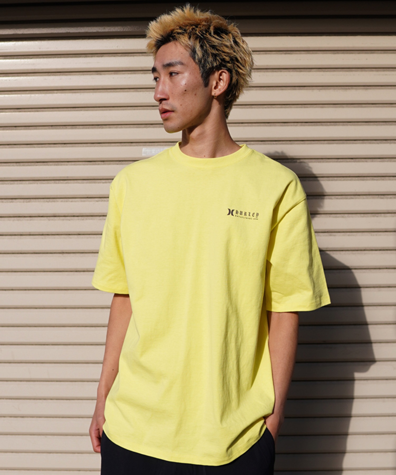 Hurley ハーレー メンズ 半袖 Tシャツ オーバーサイズ オールドイングリッシュ ロゴ バックプリント MSS2411024(CRM-M)