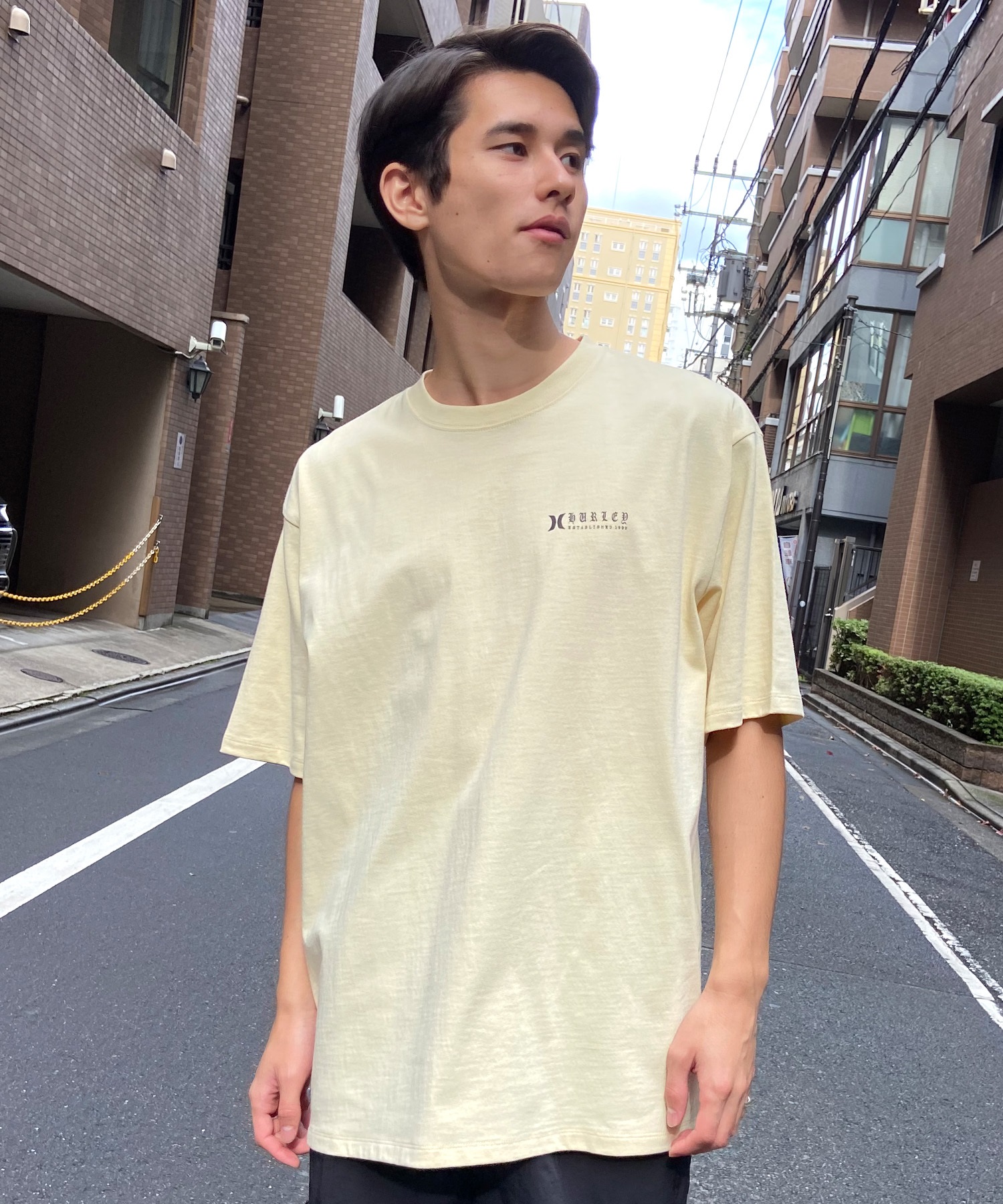 Hurley ハーレー メンズ 半袖 Tシャツ オーバーサイズ オールドイングリッシュ ロゴ バックプリント MSS2411024(CRM-M)