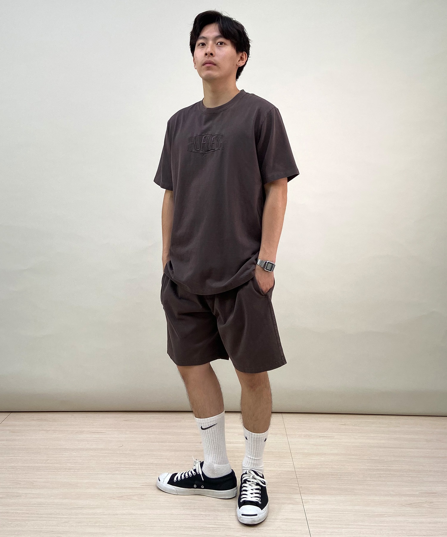 Hurley ハーレー メンズ 半袖 Tシャツ ピグメント染 ロゴ刺繍 Hurley ハーレー メンズ 半袖 Tシャツ ピグメント染 ロゴ刺繍
