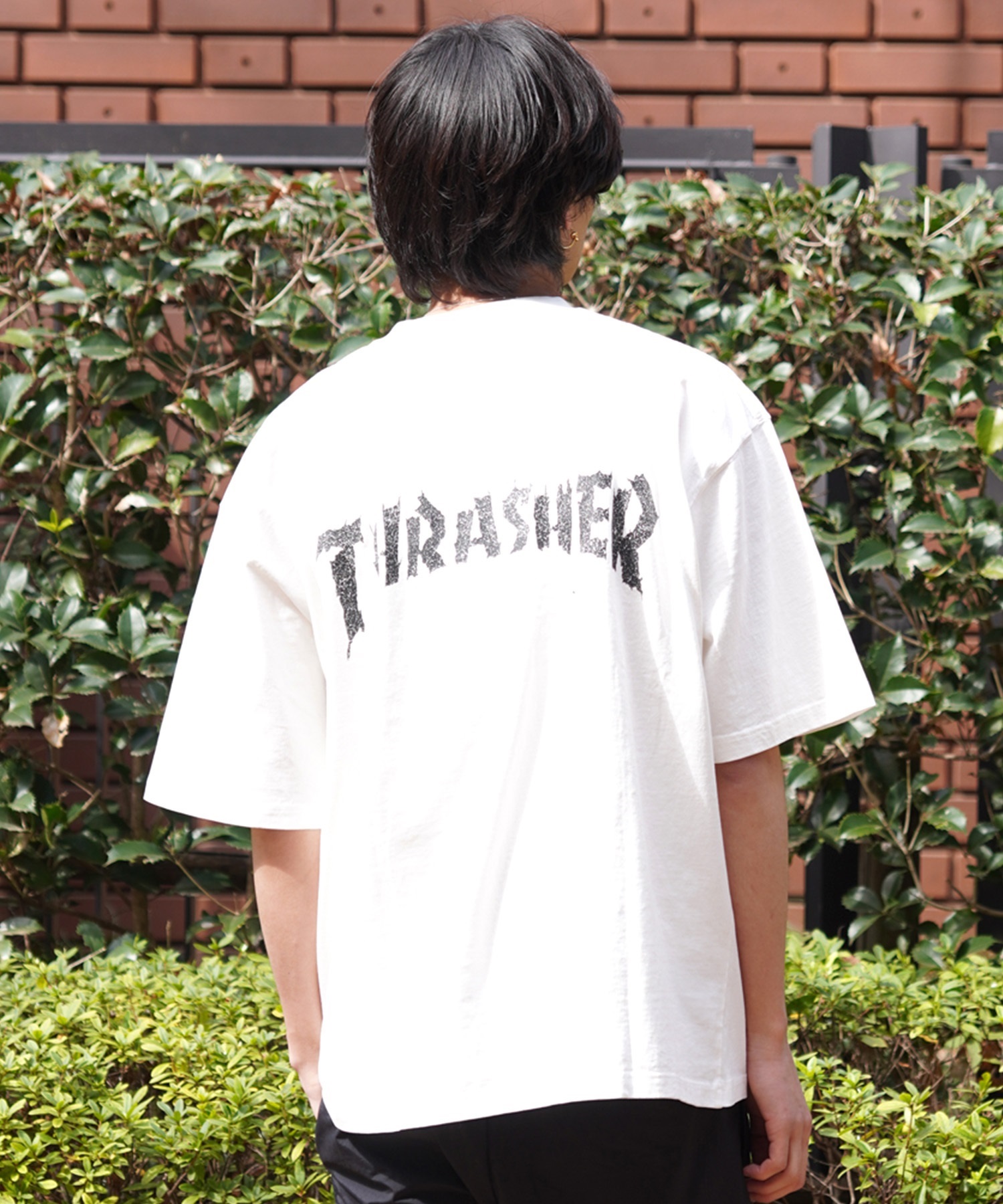 【マトメガイ対象】THRASHER スラッシャー メンズ 半袖 Tシャツ ピグメント染 MAGAZINE COVER THM-24SPSST04 ムラサキスポーツ限定(BLK-M)