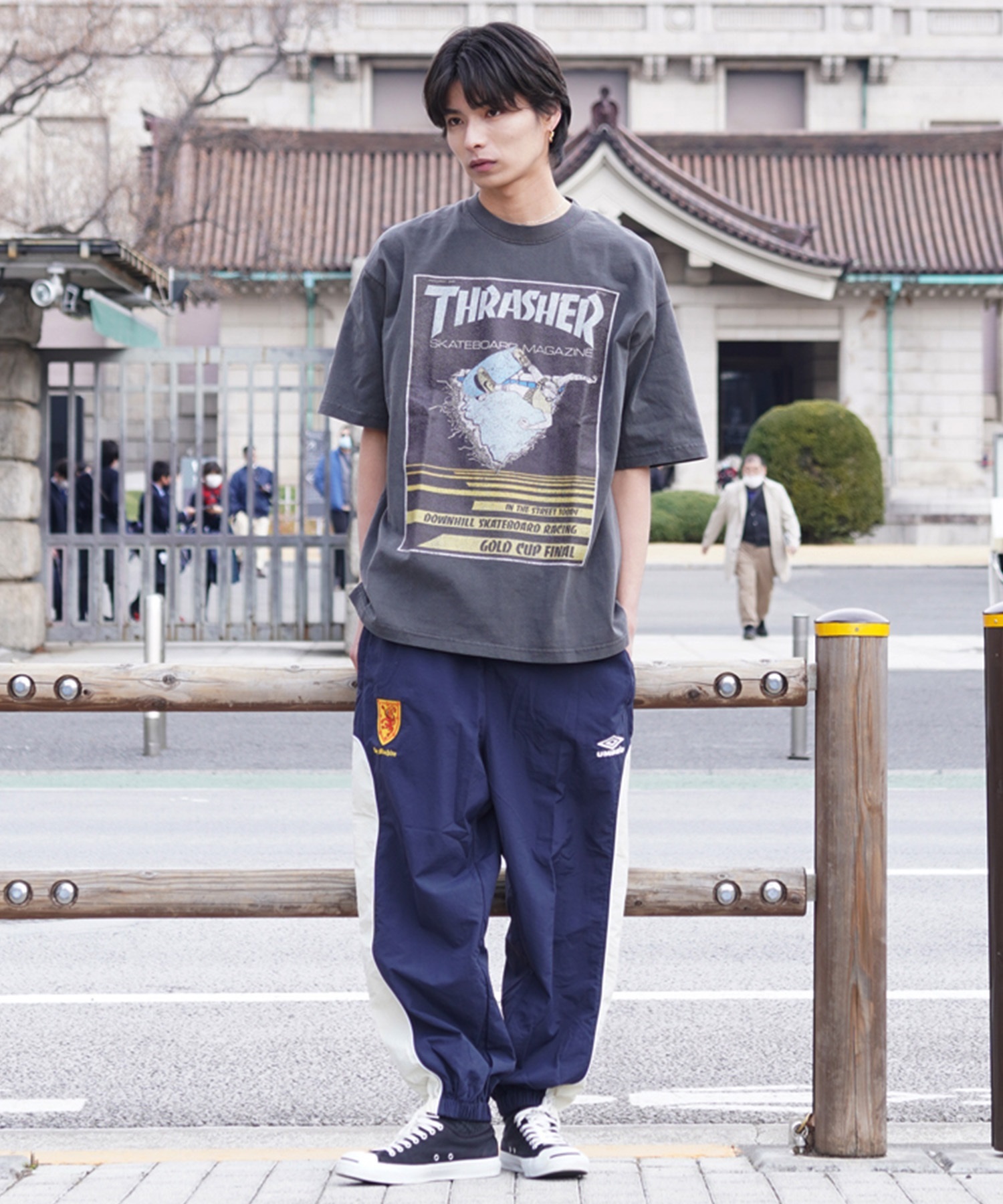 【マトメガイ対象】THRASHER スラッシャー メンズ 半袖 Tシャツ ピグメント染 MAGAZINE COVER THM-24SPSST06 ムラサキスポーツ限定(BLK-M)