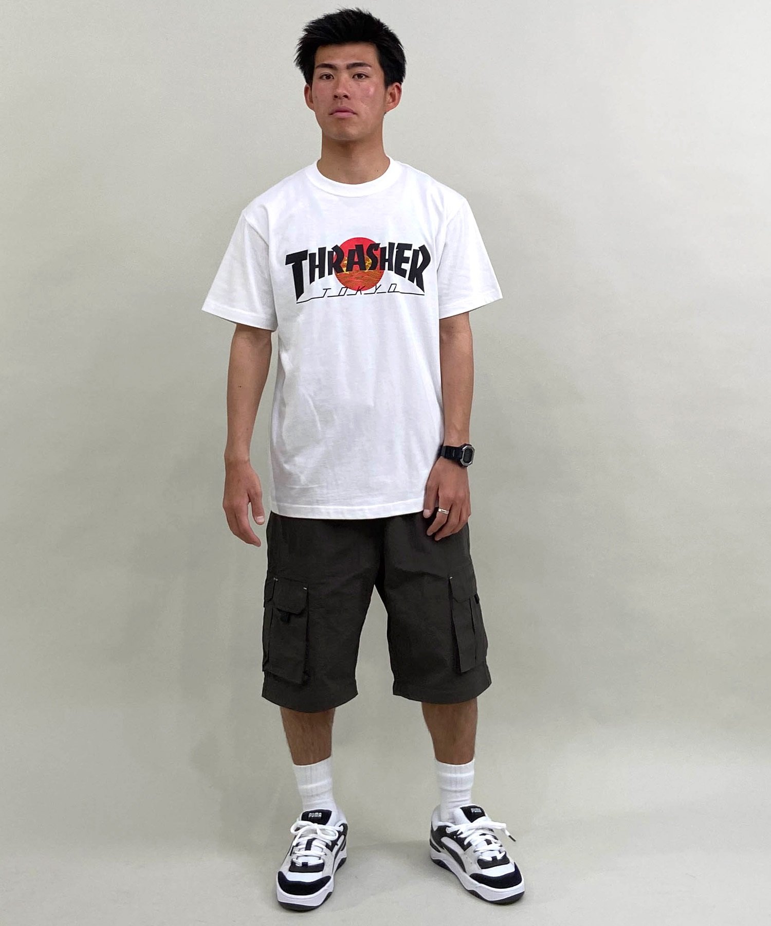 【マトメガイ対象】THRASHER スラッシャー TOKYOロゴ 和柄 青海波 さくら アレンジ TH91426-TOKYO メンズ 半袖 Tシャツ ムラサキスポーツ限定(WT/NV-M)