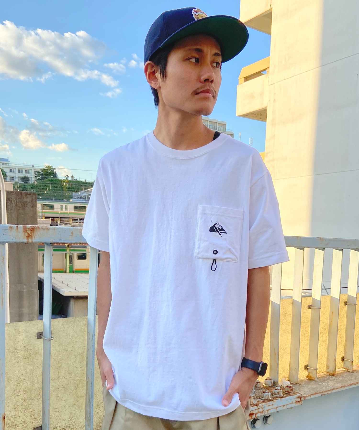 QUIKSILVER クイックシルバー メンズ ポケットTシャツ 半袖 ポケT バックプリント クルーネック レギュラーフィット ピグメント加工 QST242006(CHC-M)