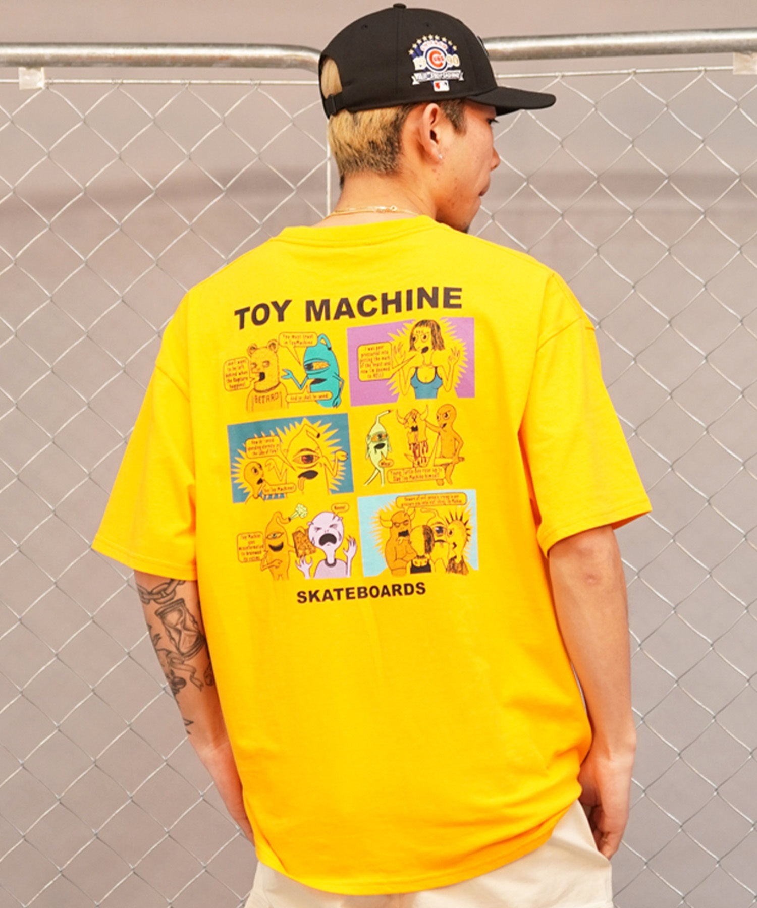 【ムラサキスポーツ限定】 TOY MACHINE トイマシーン メンズ 半袖 Tシャツ バックプリント MTMSEST4(GOLD-M)