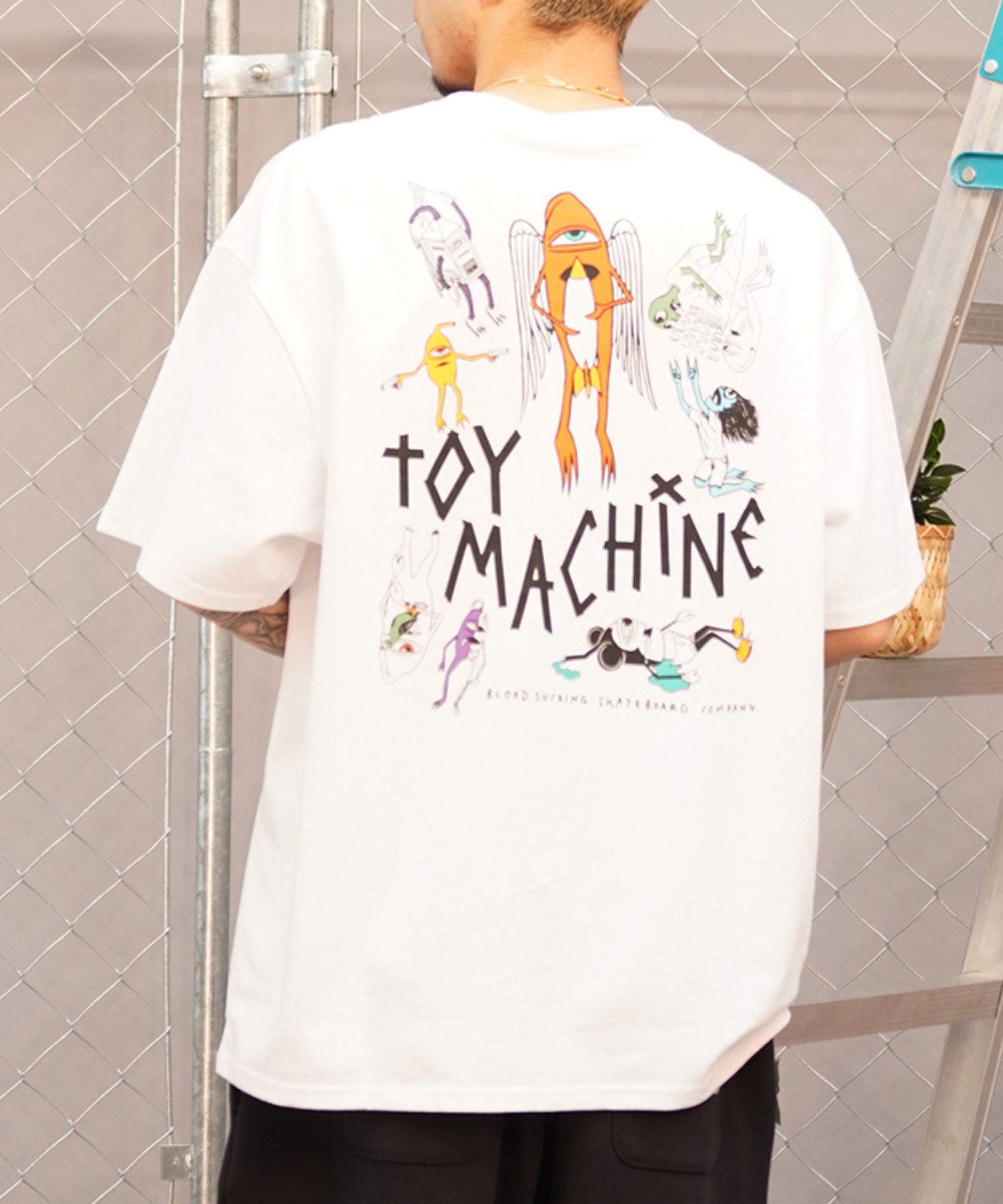 【ムラサキスポーツ限定】 TOY MACHINE トイマシーン バックプリントTシャツ クルーネック半袖T メンズ MTMSEST6(AQUA-M)