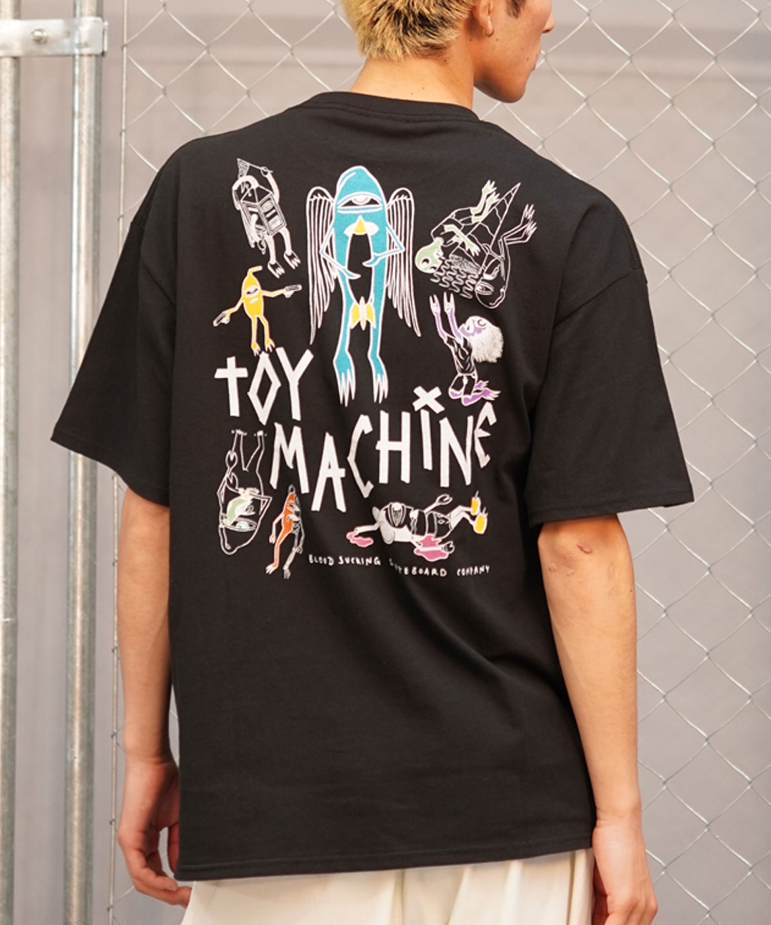 【ムラサキスポーツ限定】 TOY MACHINE トイマシーン バックプリントTシャツ クルーネック半袖T メンズ MTMSEST6(BLACK-M)