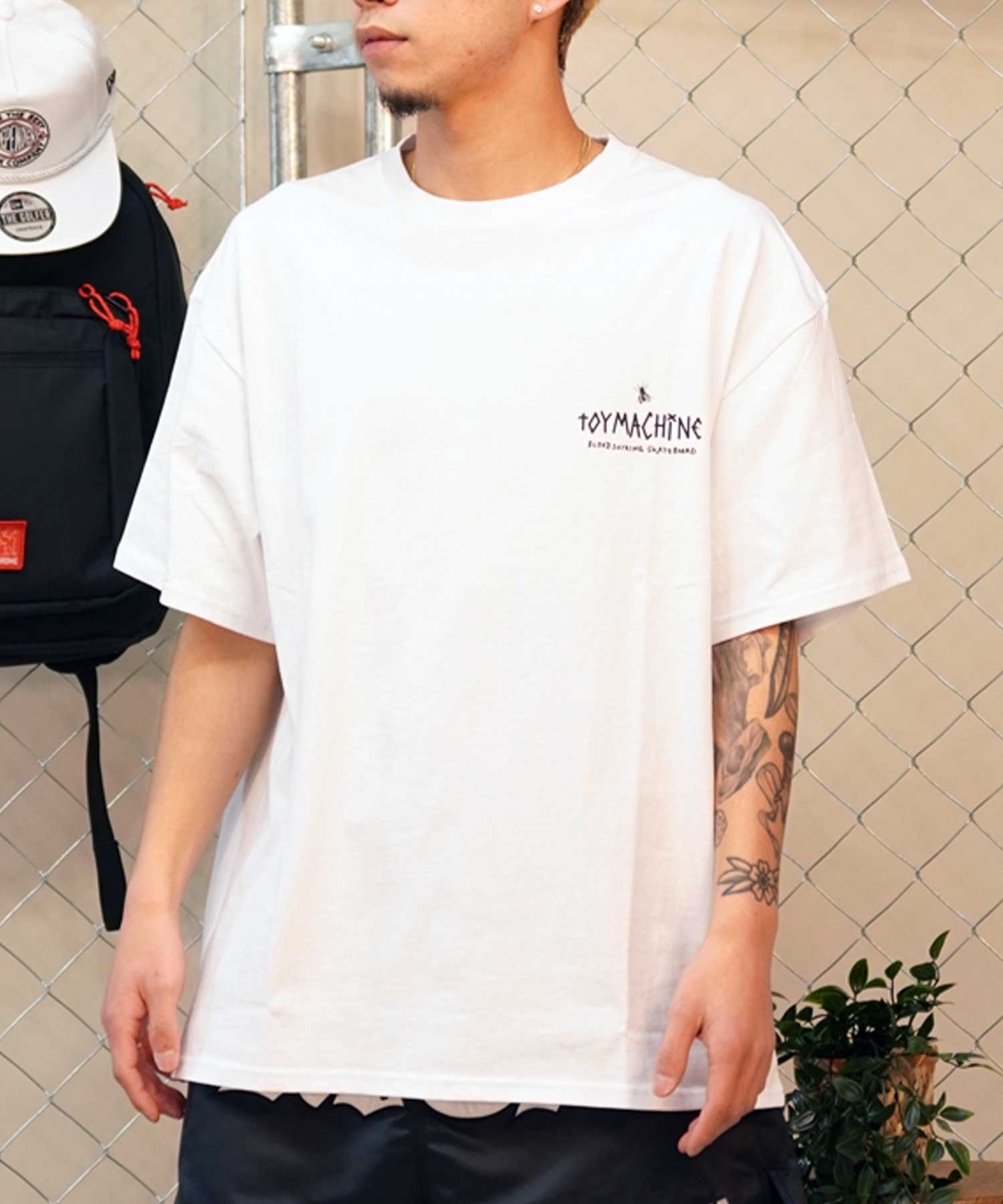 TOY MACHINE トイマシーン 半袖Tシャツ バックプリント MTMSEST8