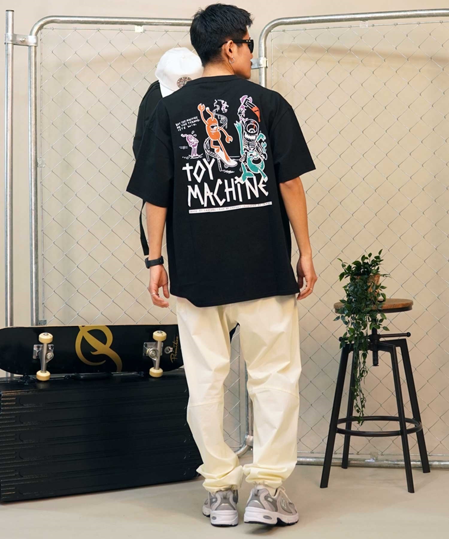 【ムラサキスポーツ限定】 TOY MACHINE トイマシーン 半袖Tシャツ バックプリント MTMSEST8(WHITE-M)