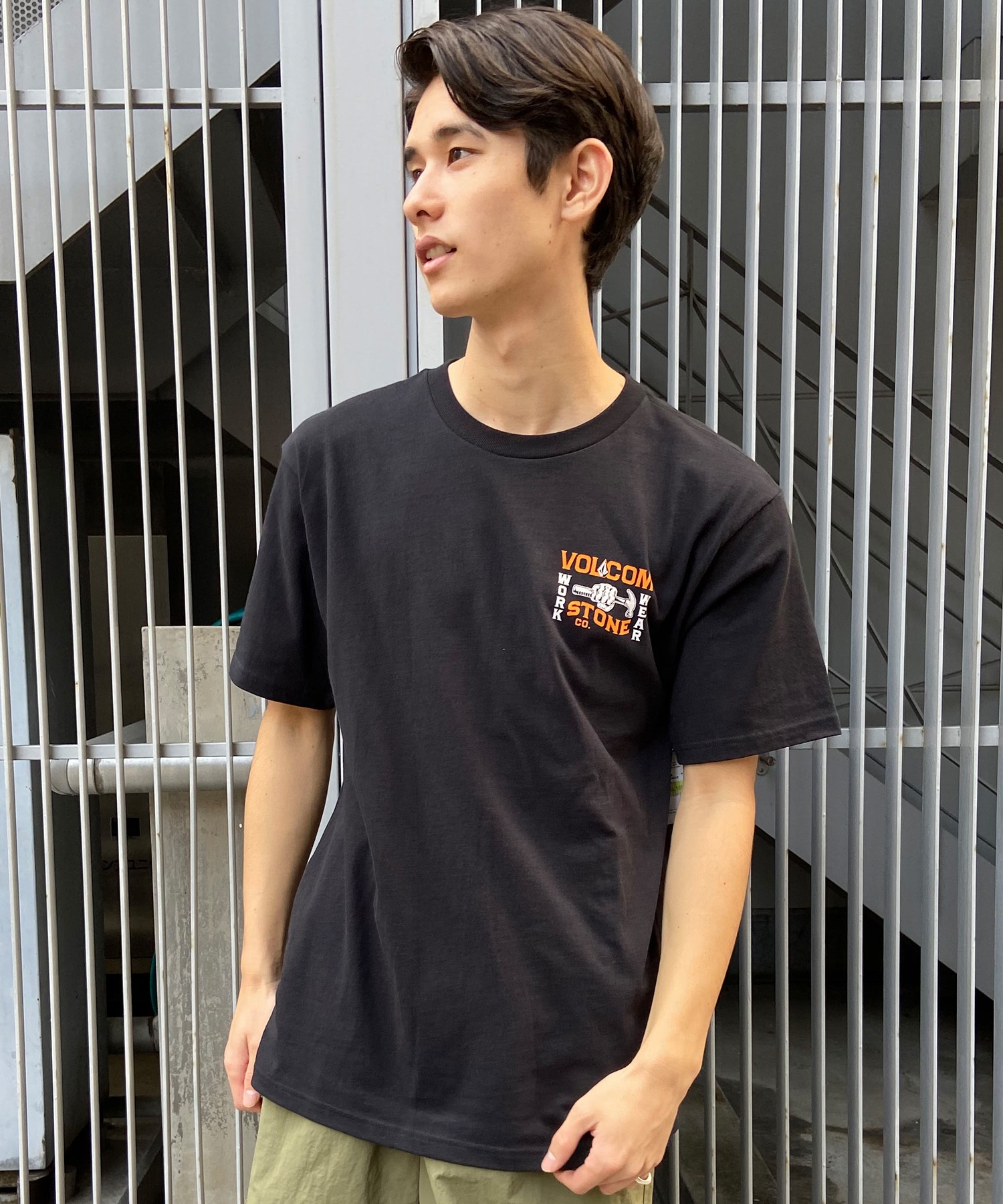 VOLCOM/ボルコム Tシャツ DESI A3542308(BLK-M)