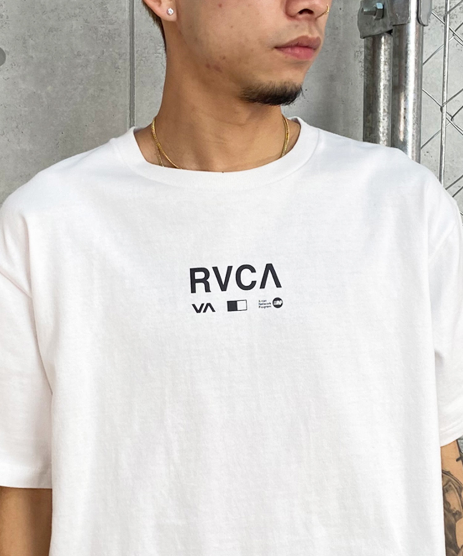 【クーポン対象】RVCA ルーカ メンズ 半袖Tee オーバーサイズ バックプリント フォトデザイン BE04A-241(BLK-S)