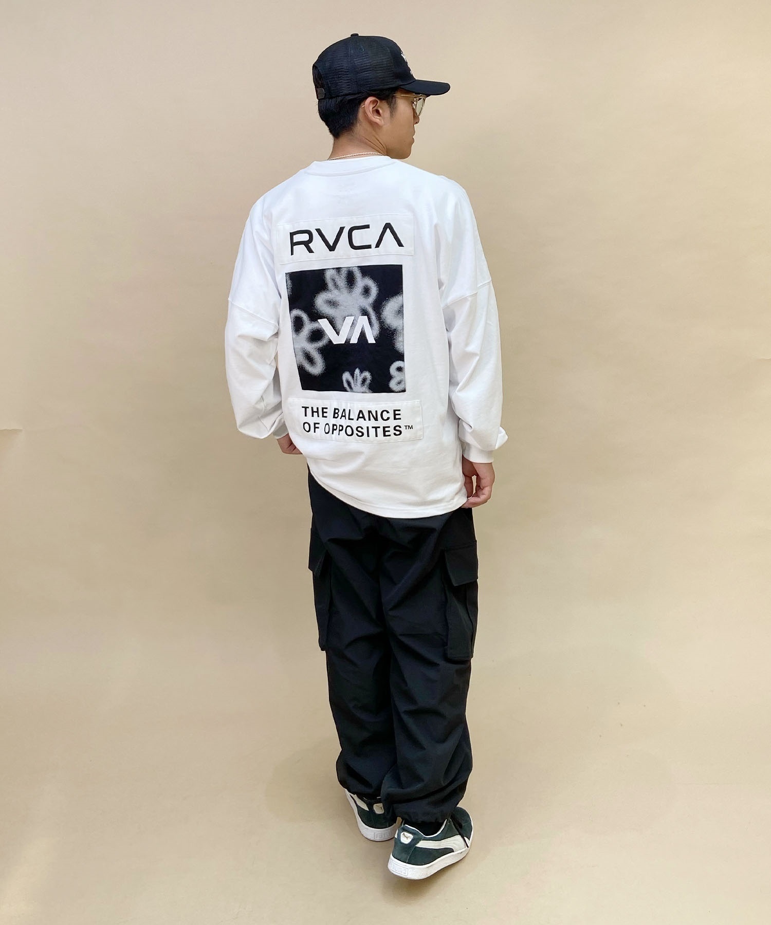 RVCA/ルーカ メンズ スクエアロゴT オーバーサイズ クルーネック長袖Tシャツ BD042-065(BLK-S)