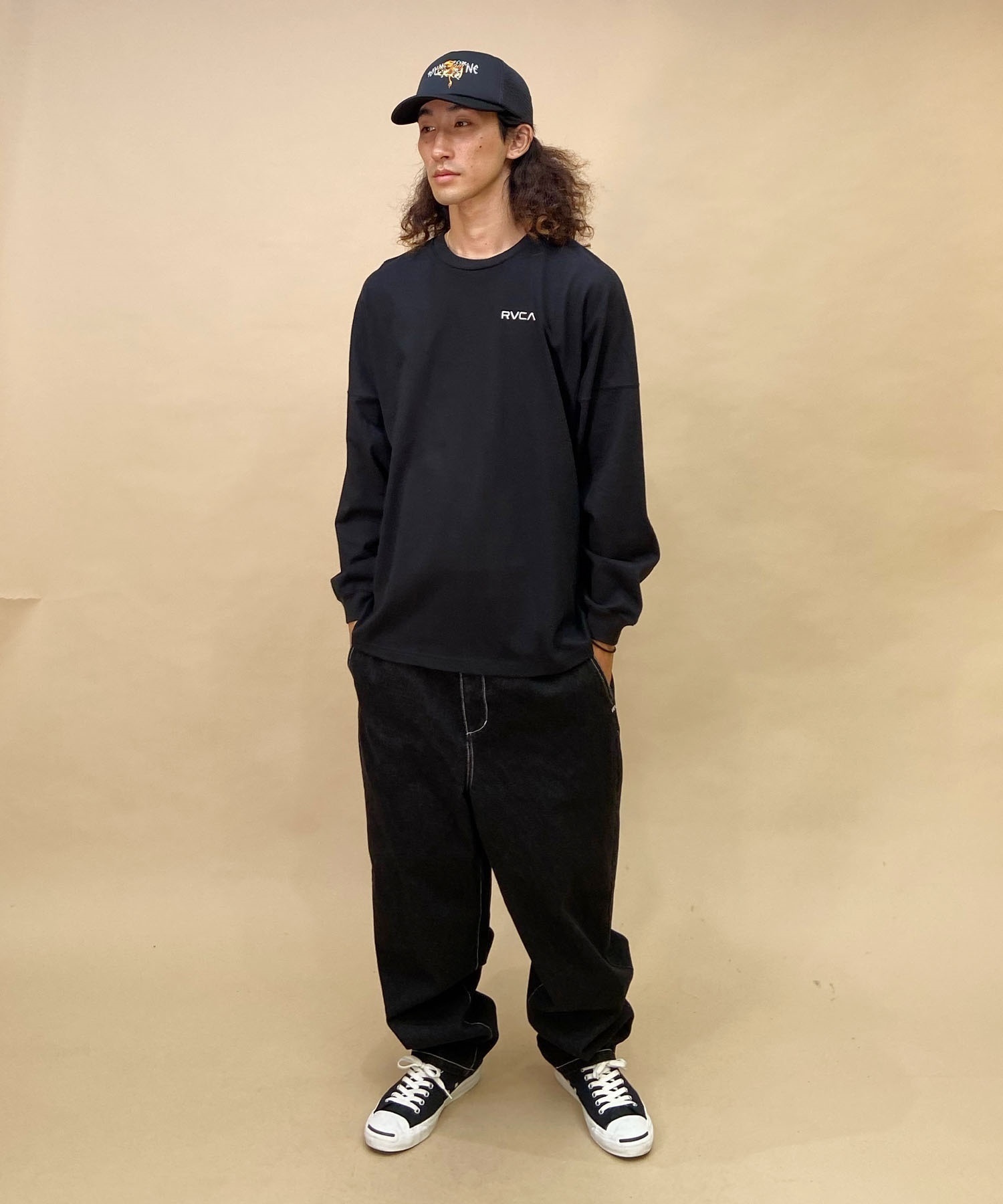 【クーポン対象】RVCA/ルーカ メンズ スクエアロゴT オーバーサイズ クルーネック長袖Tシャツ BD042-065(KHA-S)