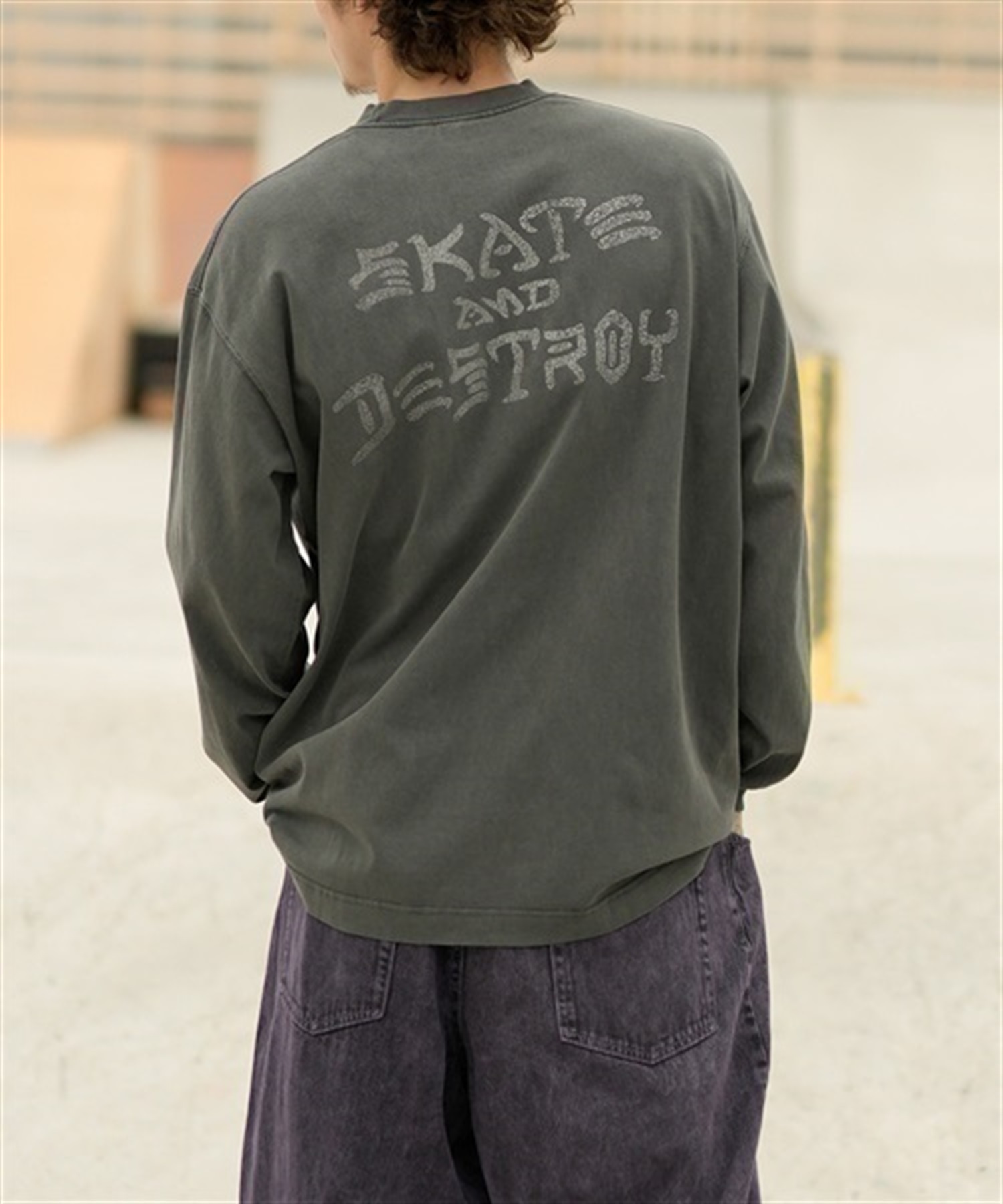 THRASHER/スラッシャー ロンT/長袖 フロントカスレプリント ビックシルエット ヴィンテージライク ピグメント染LSTシャツ 23MS-PLS2 ムラサキスポーツ別注(AUG88-M)