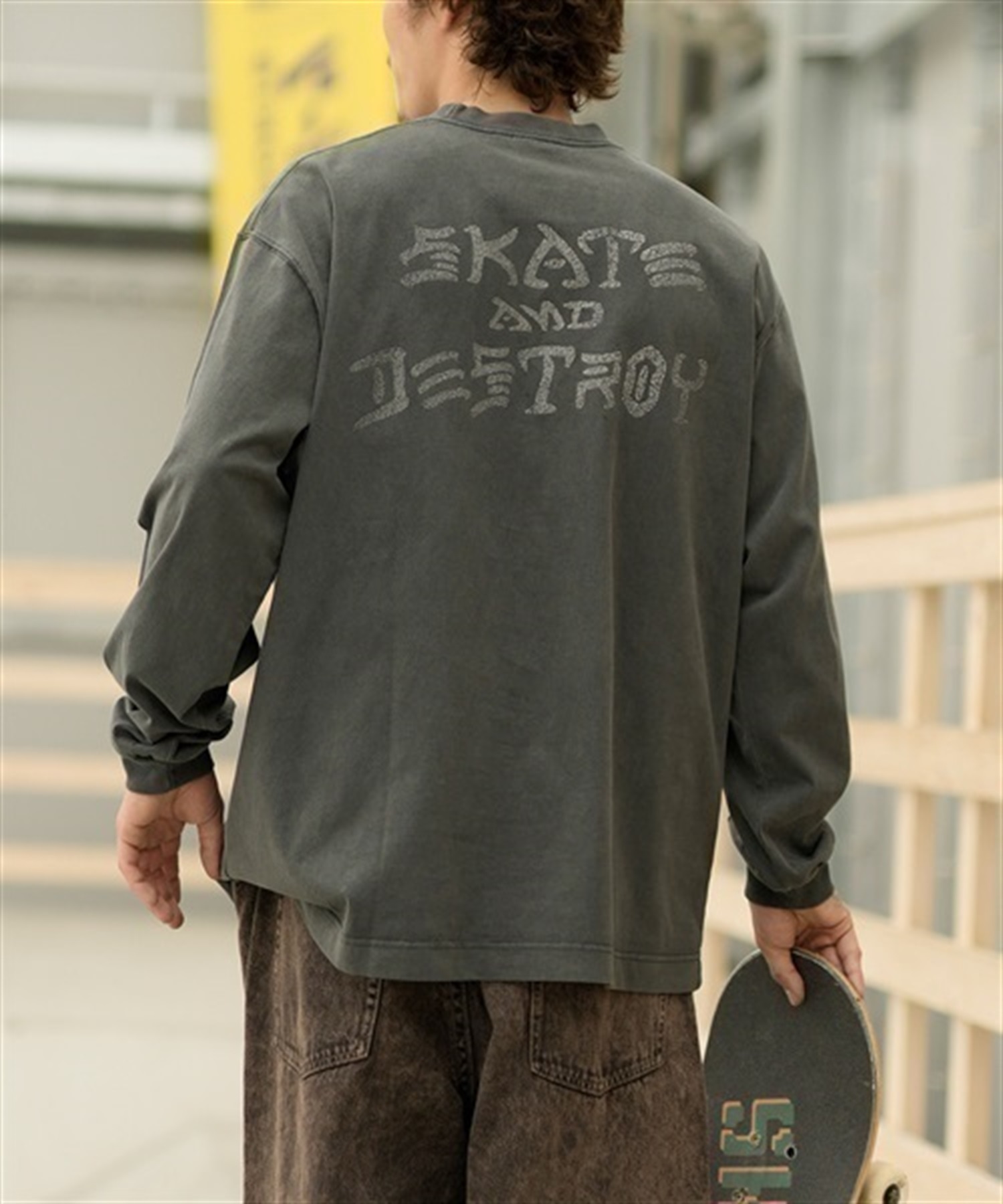 THRASHER/スラッシャー ロンT/長袖 フロントカスレプリント ビックシルエット ヴィンテージライク ピグメント染LSTシャツ 23MS-PLS2 ムラサキスポーツ別注(AUG88-M)