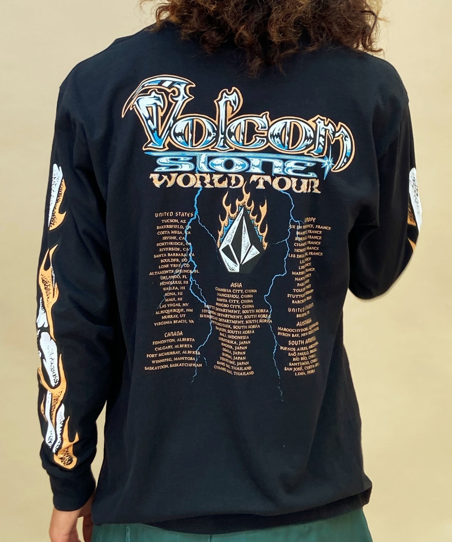 VOLCOM/ボルコム メンズ バンドT ロックT クルーネックコットンロンT AF632304(BLK-S)