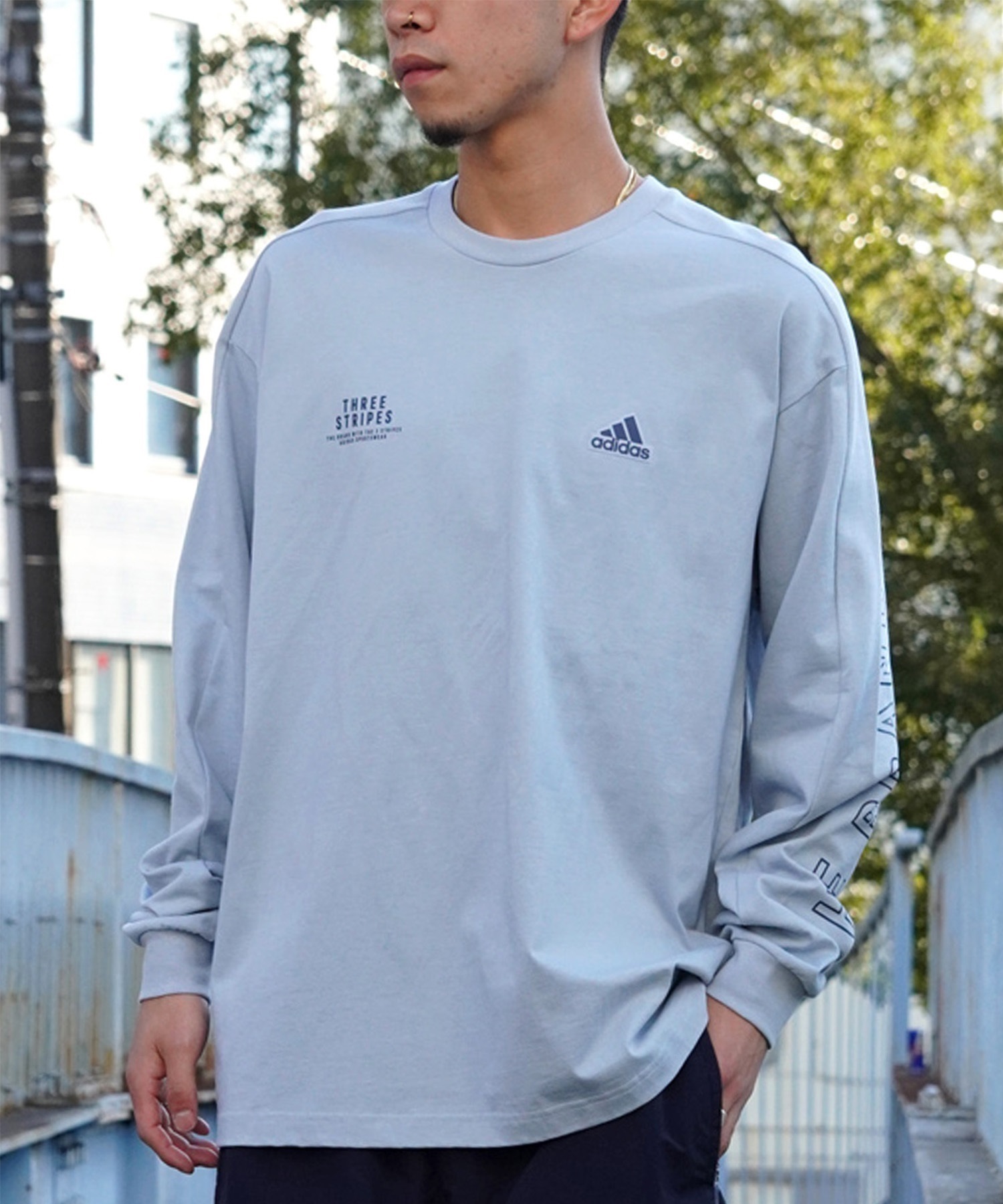 adidas アディダス メンズ レディース 長袖 Tシャツ ロンＴ スリーブプリント クルーネック オーバーサイズ JSY26(BK/WT-M)