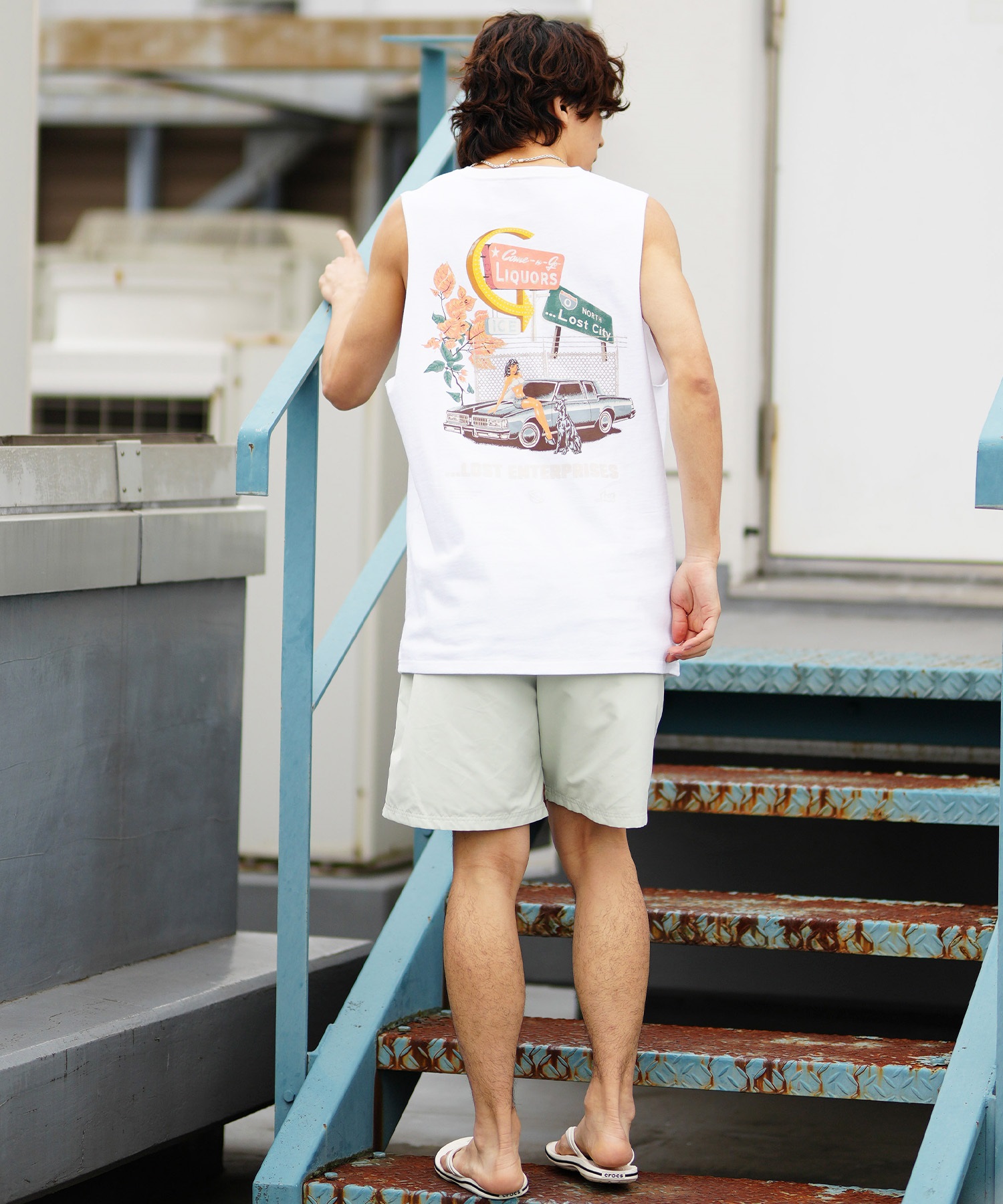 【ムラサキスポーツ限定】 LOST ロスト メンズ タンクトップ バックプリント LOST CITY TA L24SS-T(WHT-M)