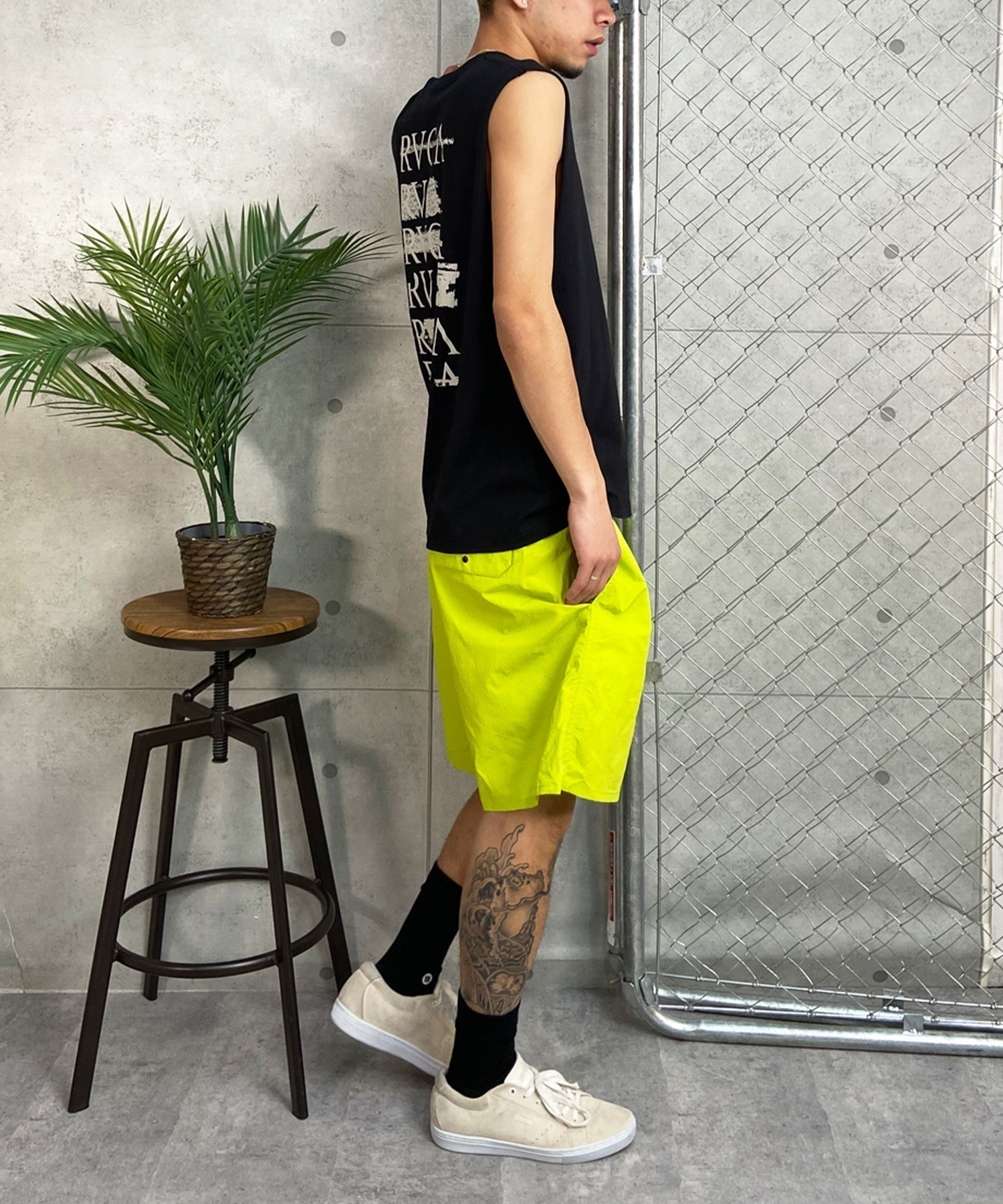 RVCA ルーカ タンクトップ カットオフ バックプリント オーバーサイズ BE04A-360(WHT-S)